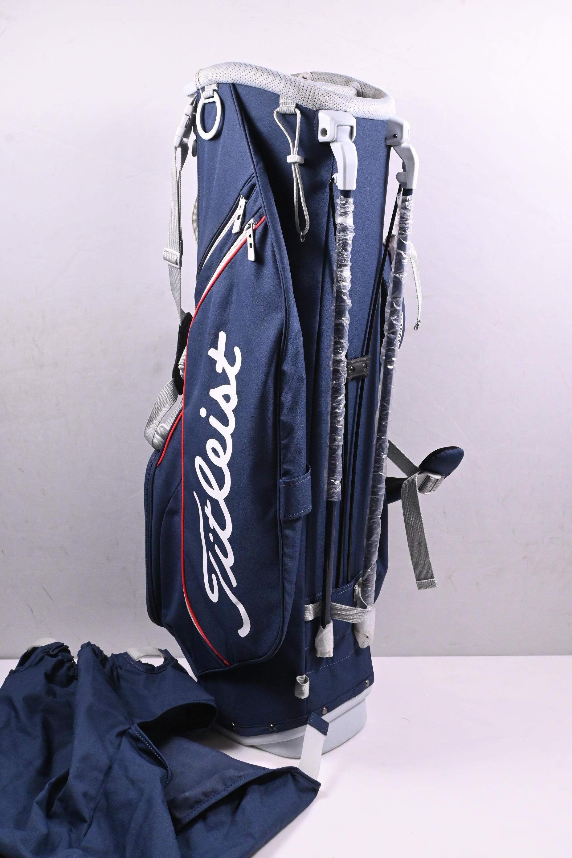 Titleist Players 4 Stand Bag / 4-Way Divider / Blue, Grey