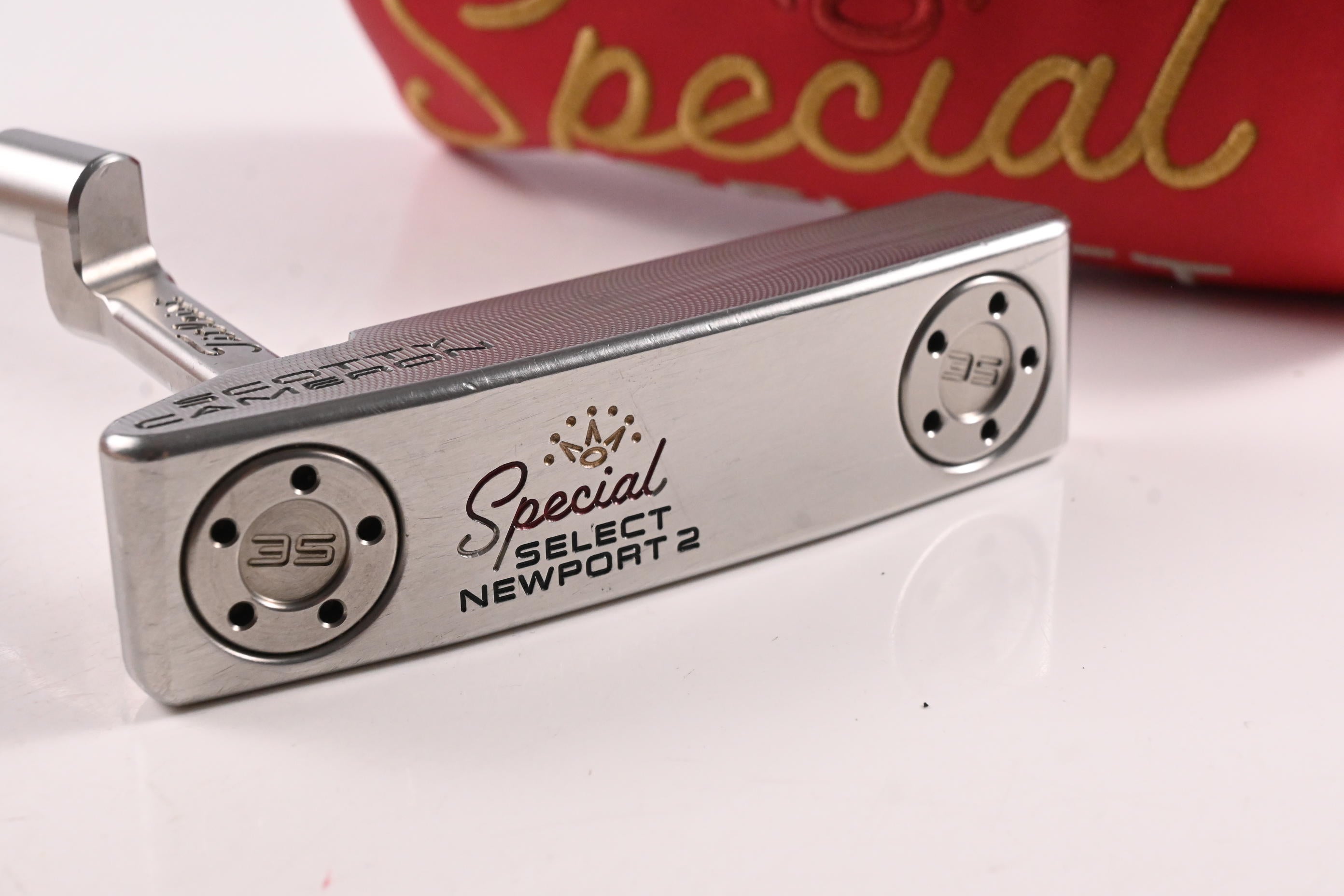 Scotty Cameron Special Select Newport 2 Putter / 33.5 Inch