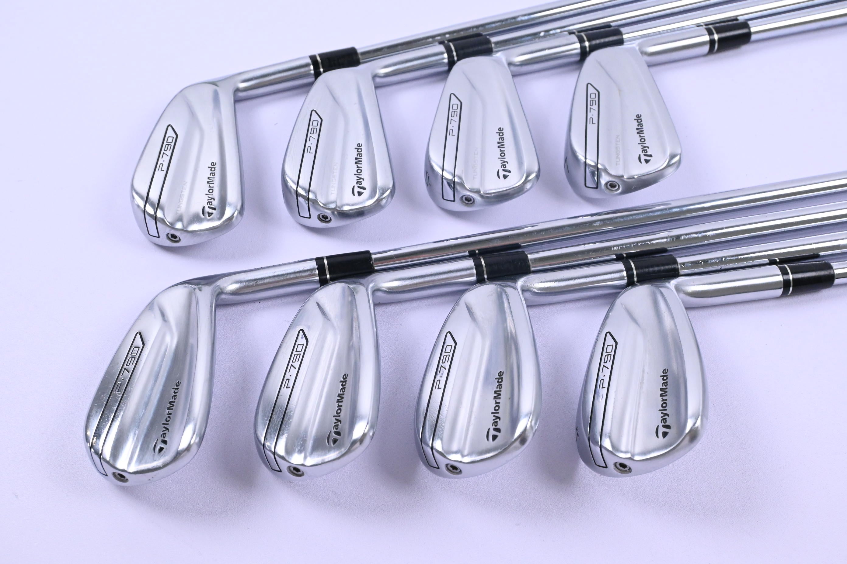 Taylormade P790 2017 Irons / 4-PW+GW / Regular Flex Dynamic Gold 105 Shafts