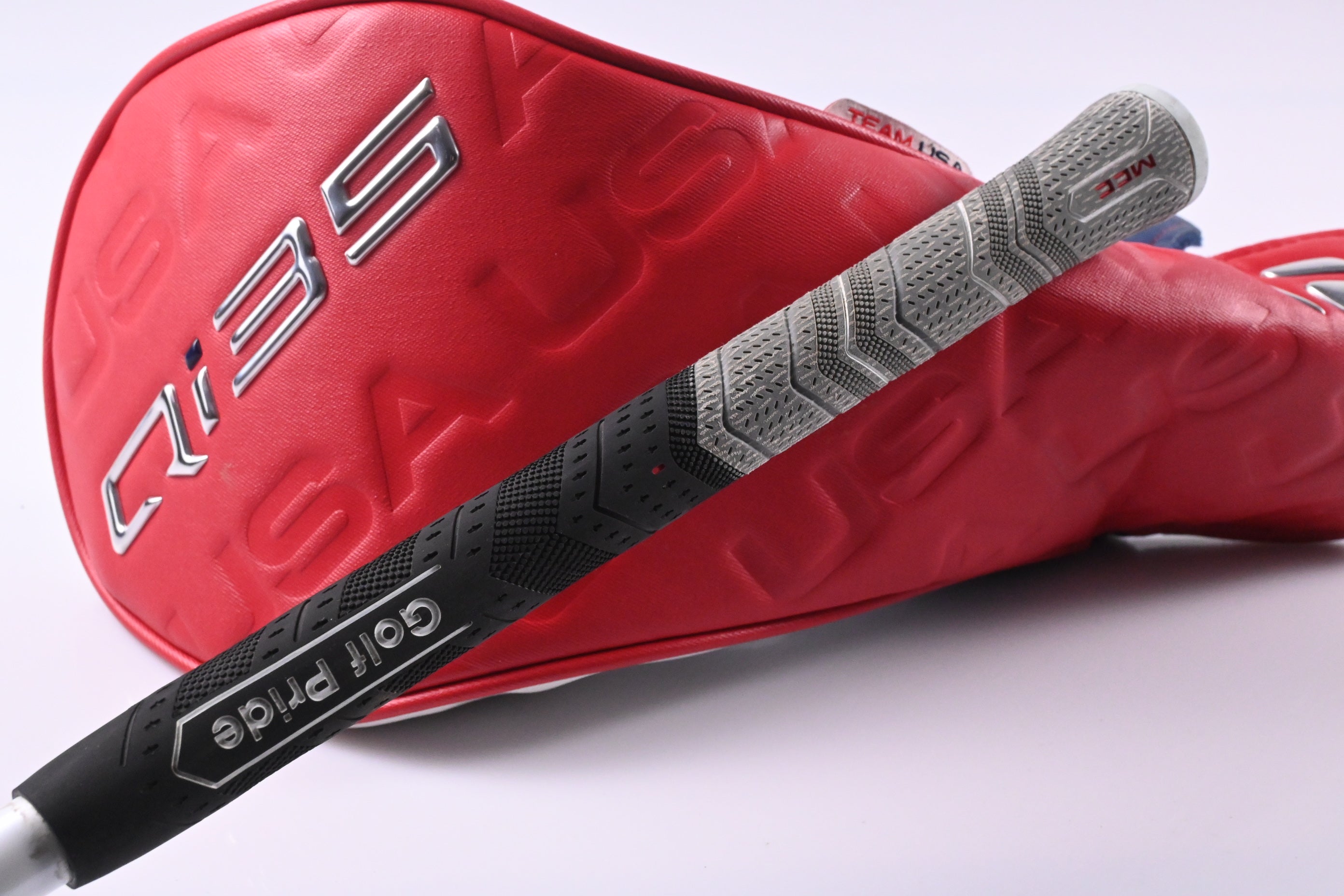 Taylormade Qi35 USA Driver / 10.5 Degree / Stiff Flex Fujikura Air Speeder 50