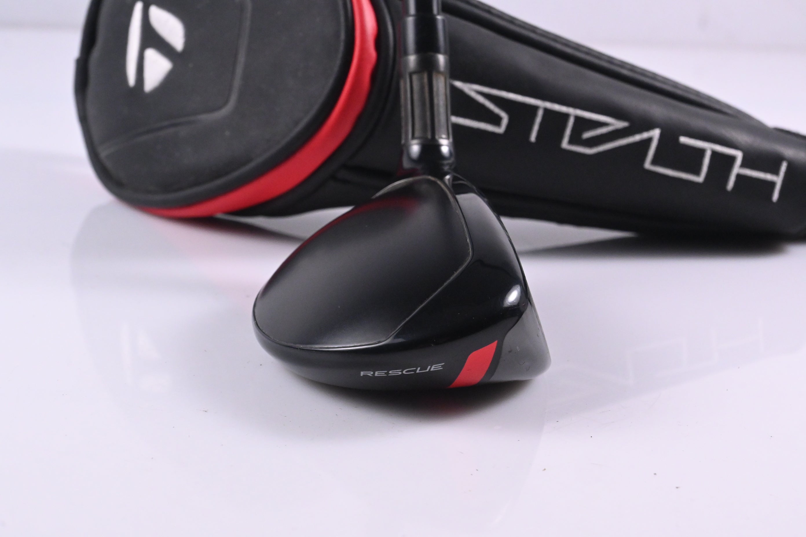 Taylormade Stealth #4 Hybrid / 22 Degree / Regular Flex Ventus Red 6 Shaft