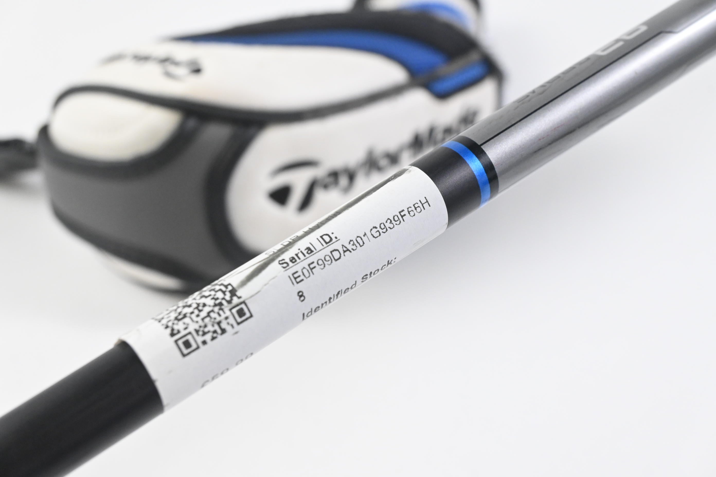 Taylormade SLDR #4 Hybrid / 21 Degree / Stiff Flex Fujikura Motore Speeder 9.3