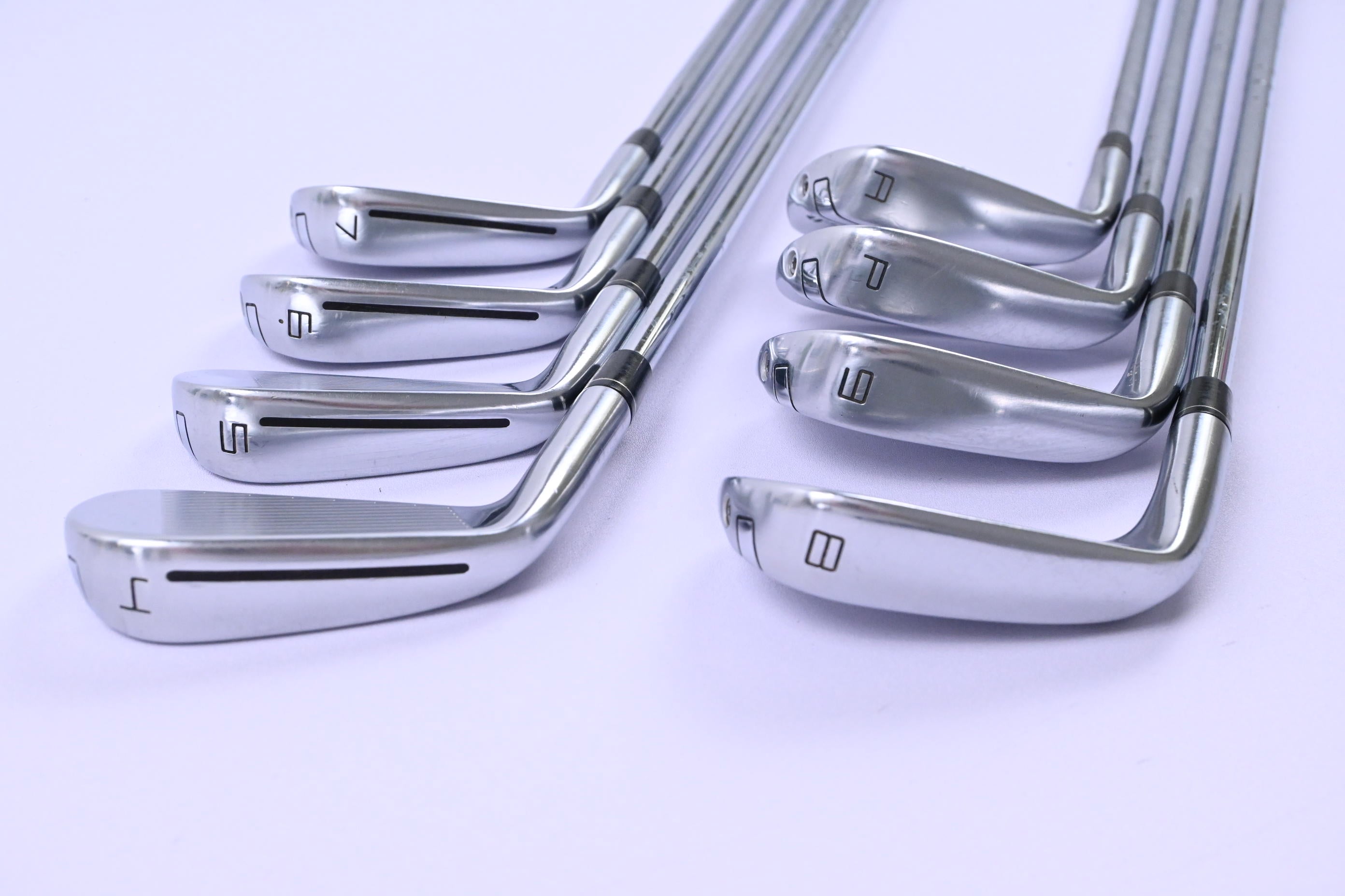 Taylormade P790 2017 Irons / 4-PW+GW / Regular Flex Dynamic Gold 105 Shafts
