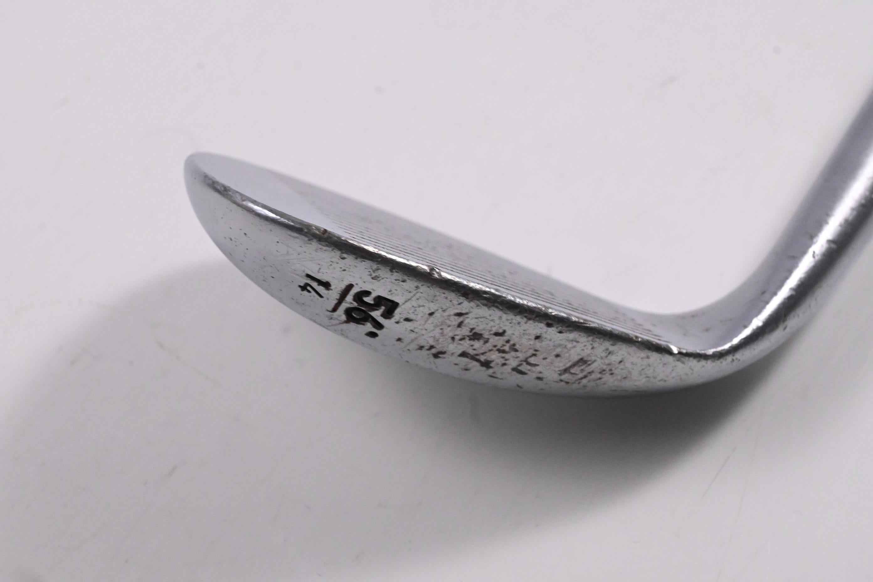 Nike SV Sand Wedge / 56 Degree / Wedge Flex Dynamic Gold Shaft