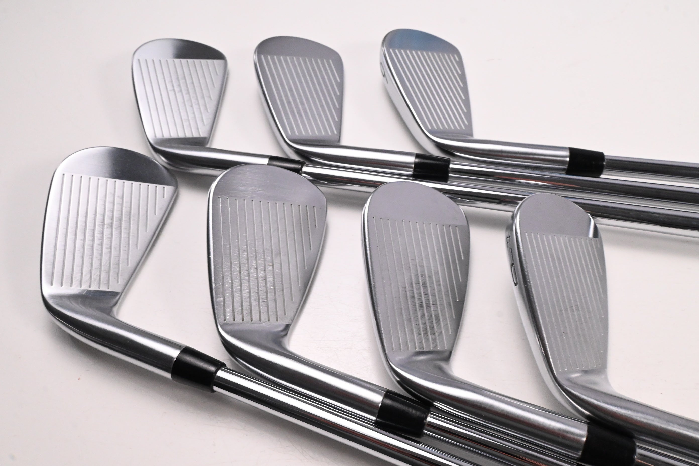 Titleist T100 2023 Irons / 4-PW / X-Flex Project X Rifle Shafts