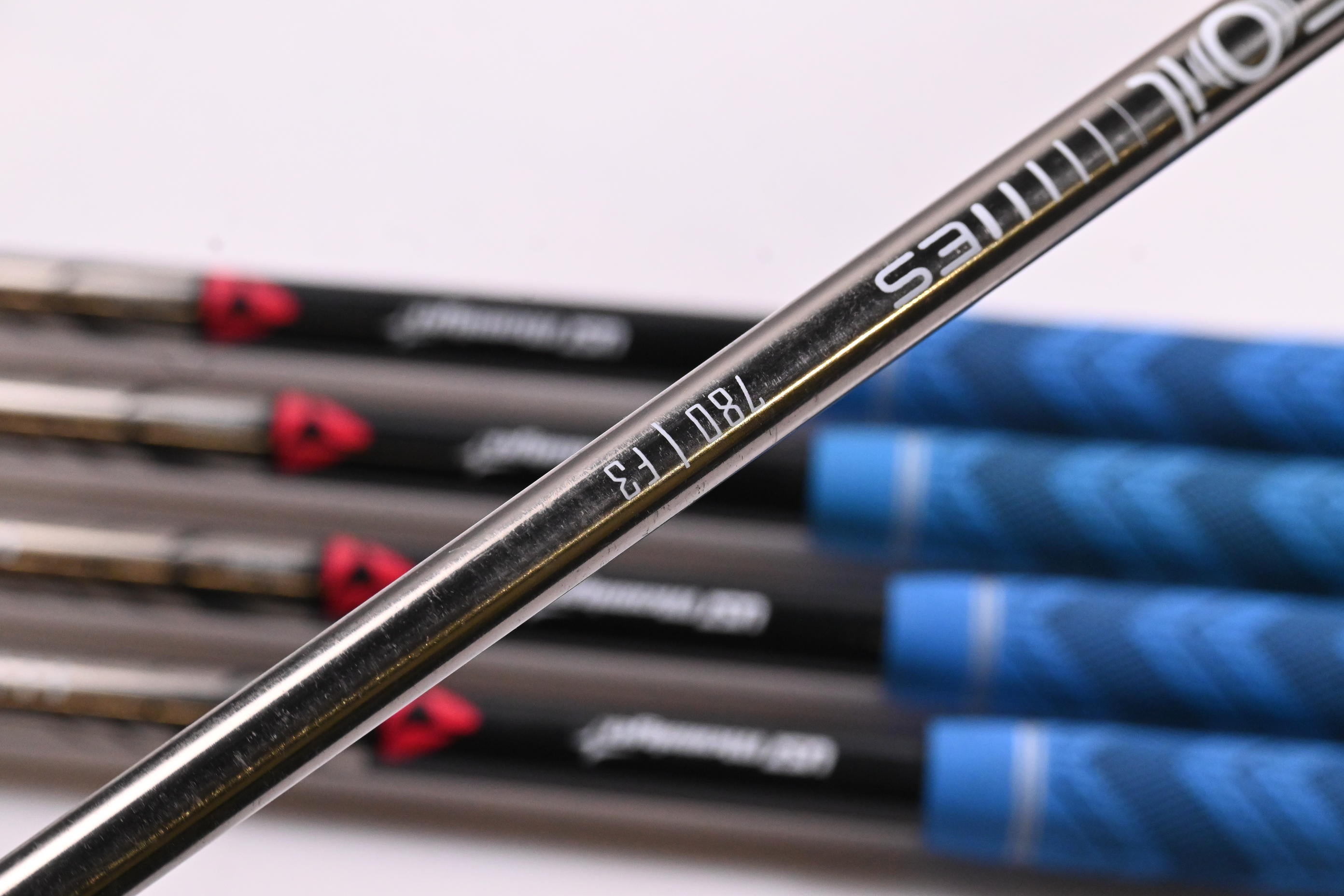 Ping G700 Irons / 6-PW / Black Dot / Regular Flex UST Recoil ES780 Shafts