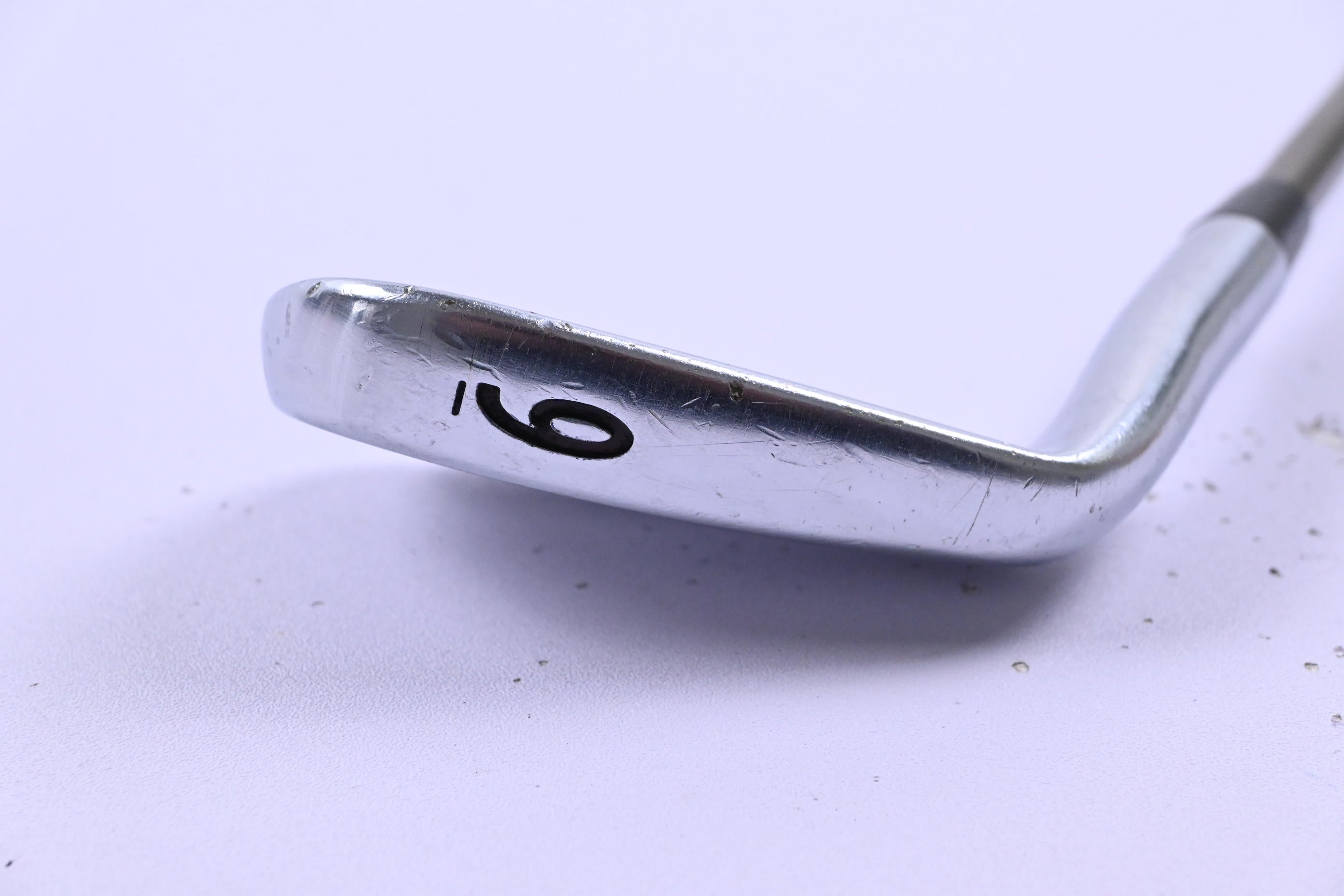 Titleist 712 MB #9 Iron / Regular Flex UST Mamiya Recoil ES 780 Shaft