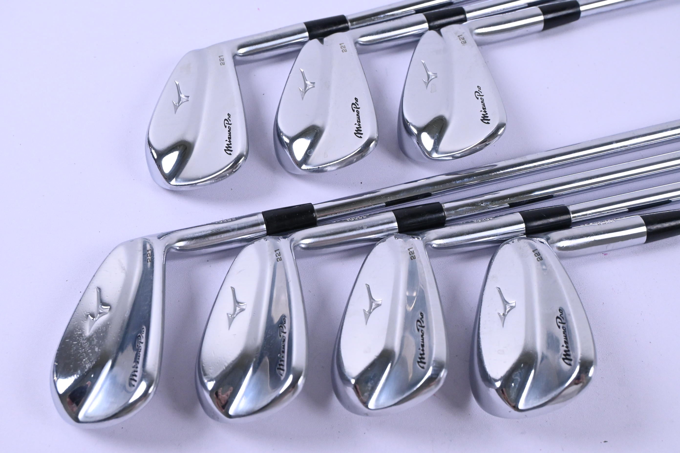 Mizuno Pro 221 Irons / 4-PW / X-Flex Project X LZ 125 Shafts
