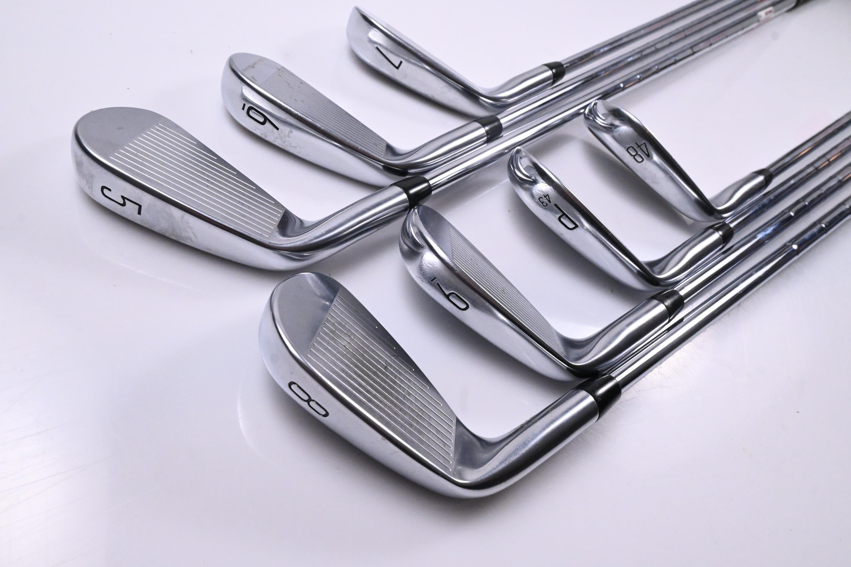 Titleist T200 2023 Irons / 5-PW+48° / Regular Flex AMT Black R300 Shafts