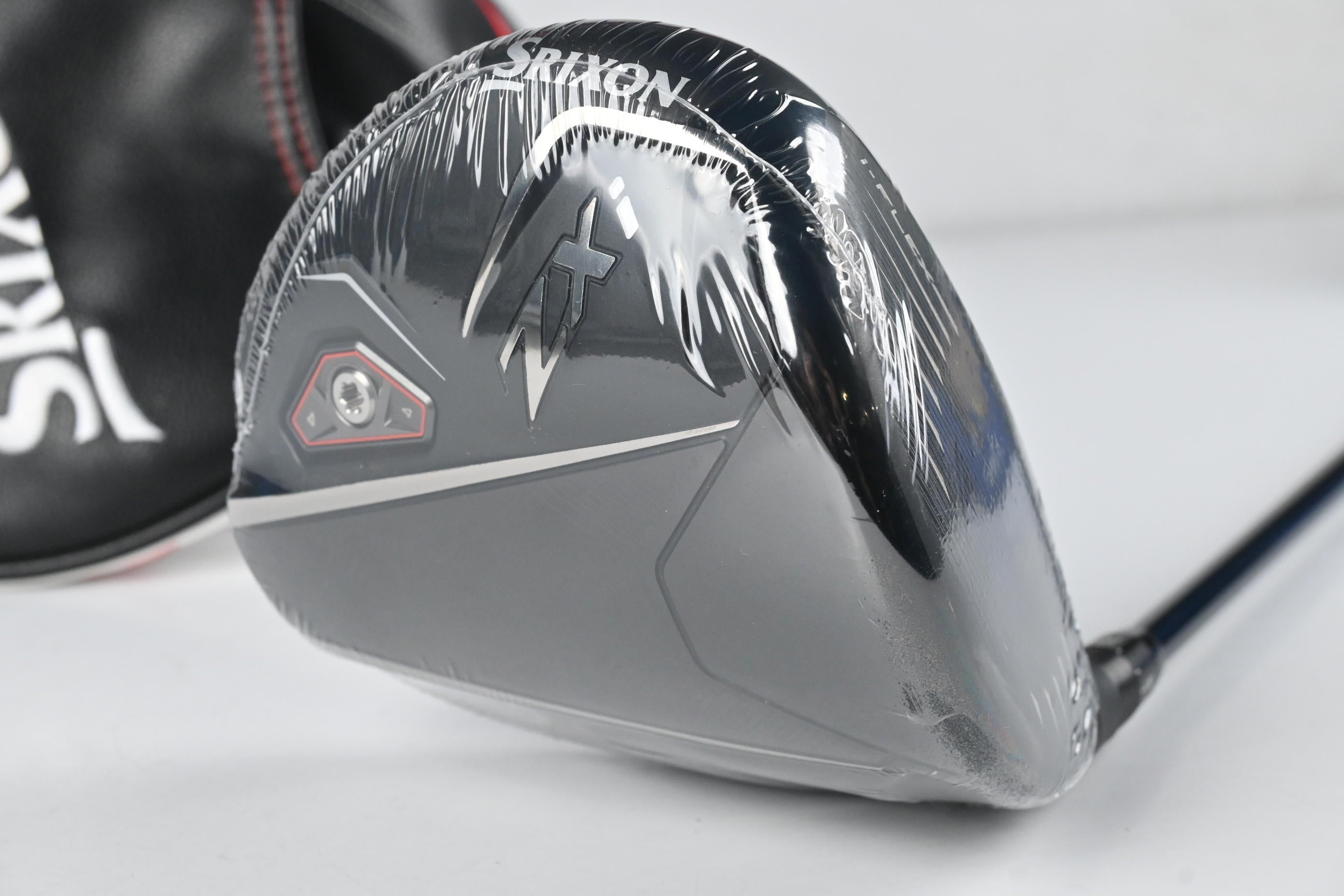 Srixon ZXi Driver / 10.5 Degree / Regular Flex Fujikura Ventus TR Blue 6 Shaft