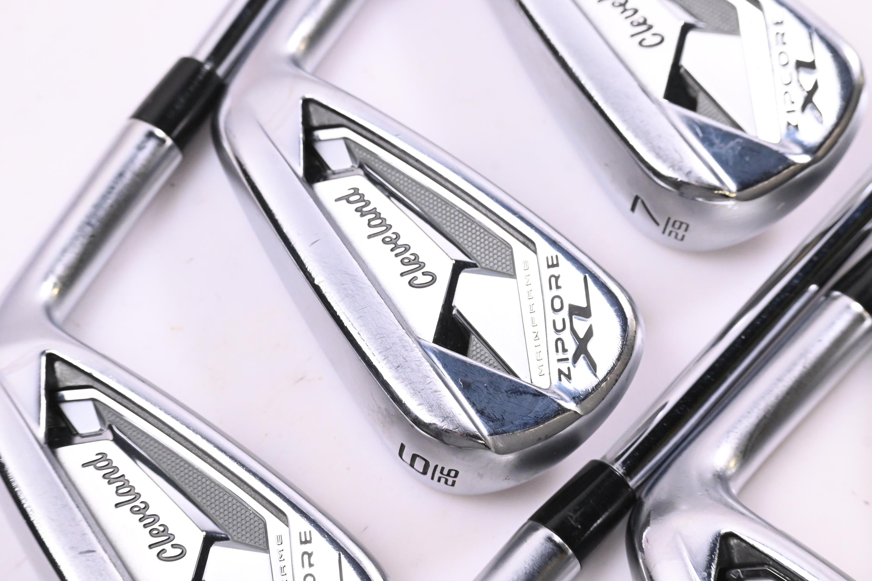 Cleveland Zipcore XL Irons / 5-PW / Regular Flex KBS Tour Lite Shafts