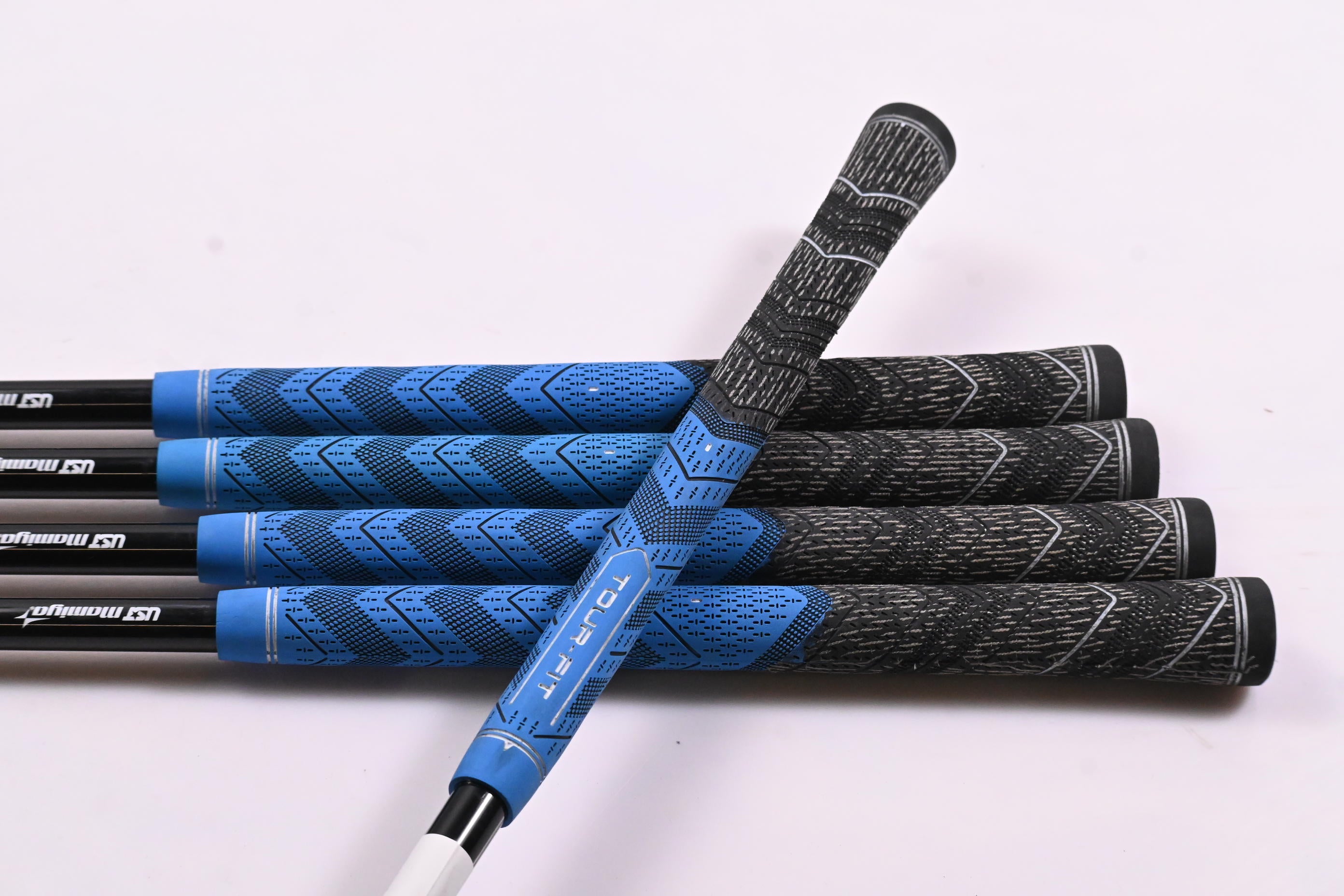 Ping G700 Irons / 6-PW / Black Dot / Regular Flex UST Recoil ES780 Shafts