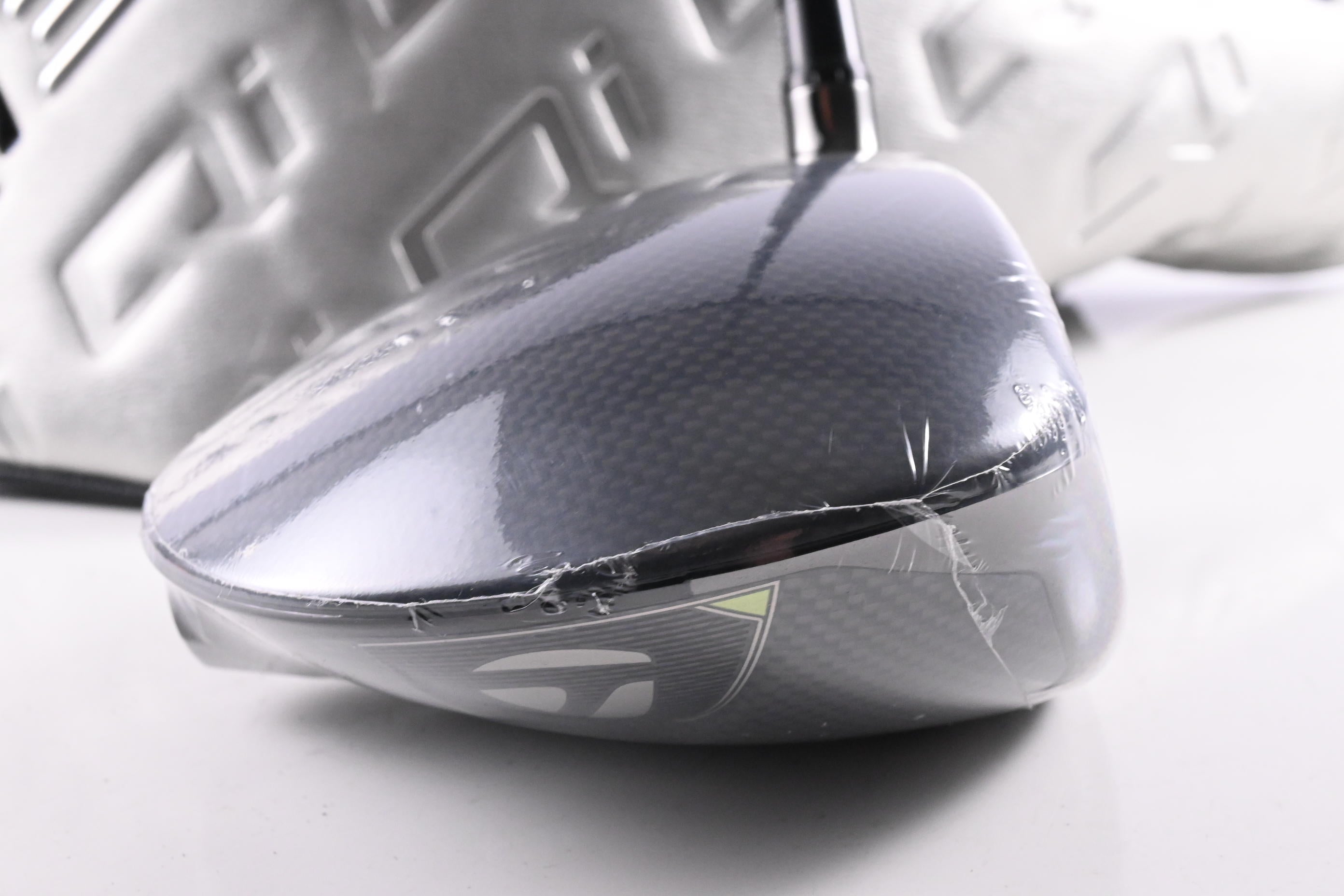Taylormade Qi35 LS Driver / 10.5 Degree / Stiff Flex Kai'Li Dark Waves Blue CB