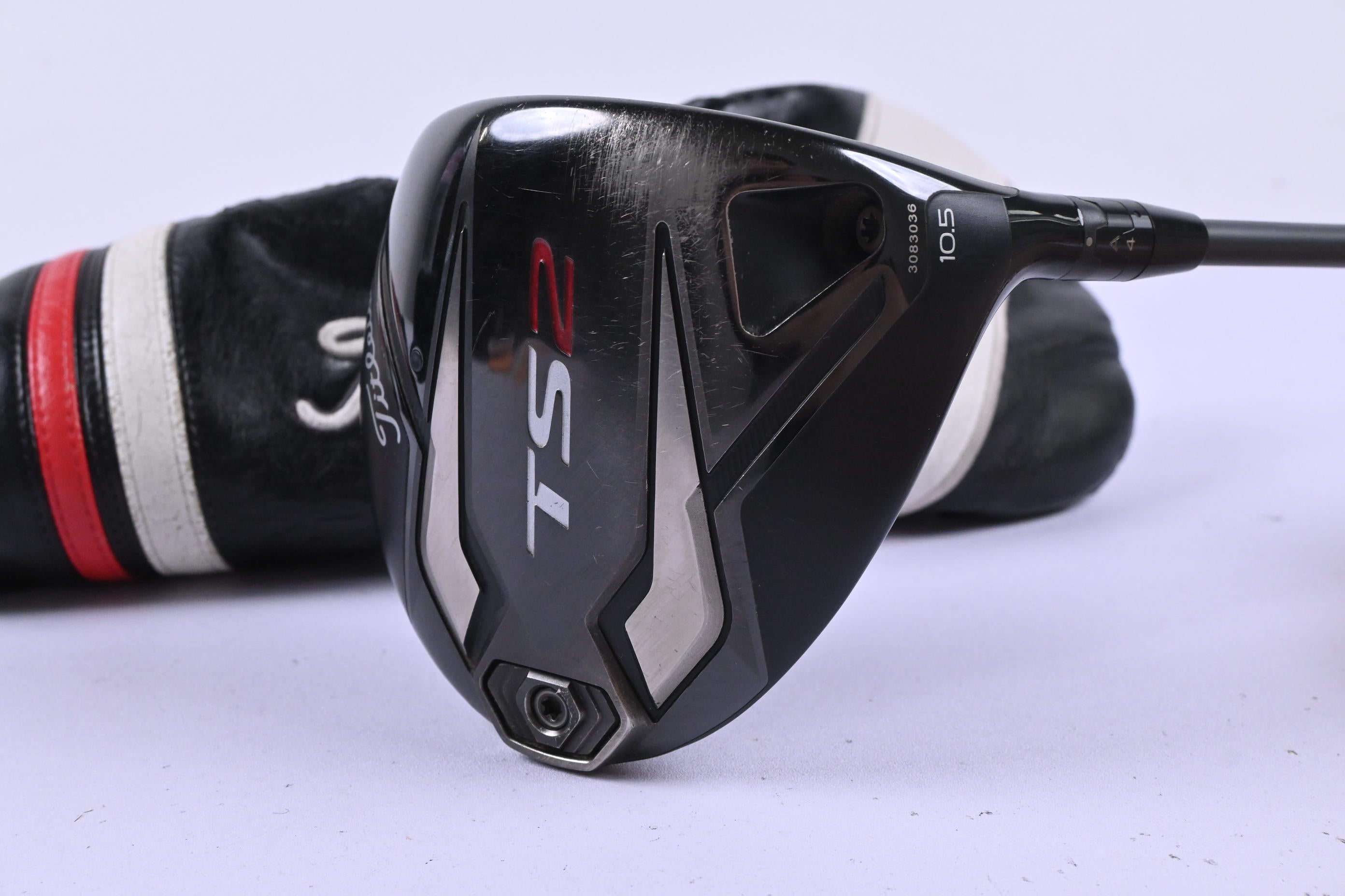 Titleist TS2 Driver / 10.5 Degree / Stiff Flex HZRDUS Smoke Black 60 Shaft