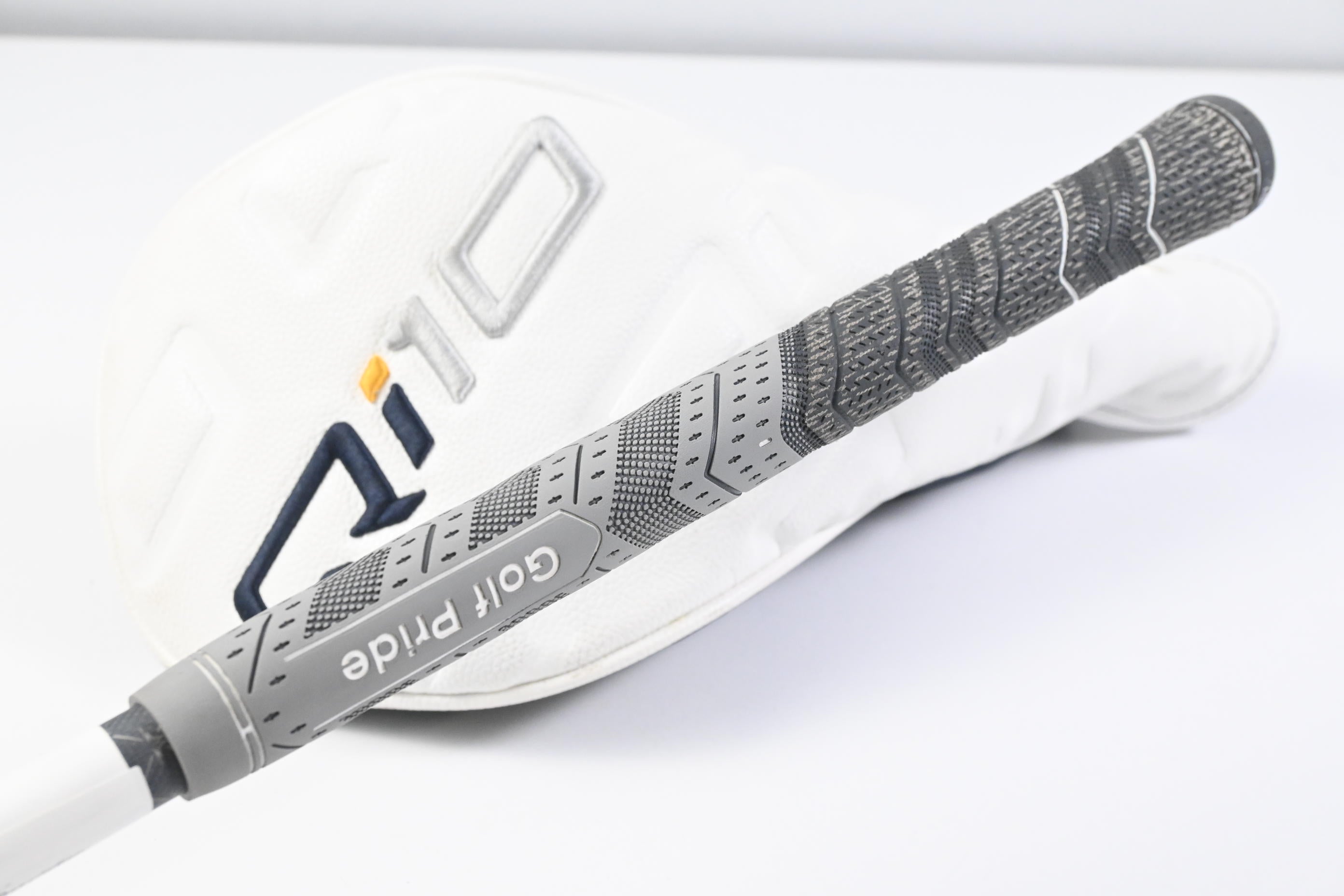 Taylormade Qi10 LS Driver / 8 Degree / Stiff Flex Tensei AV Black 65 Shaft