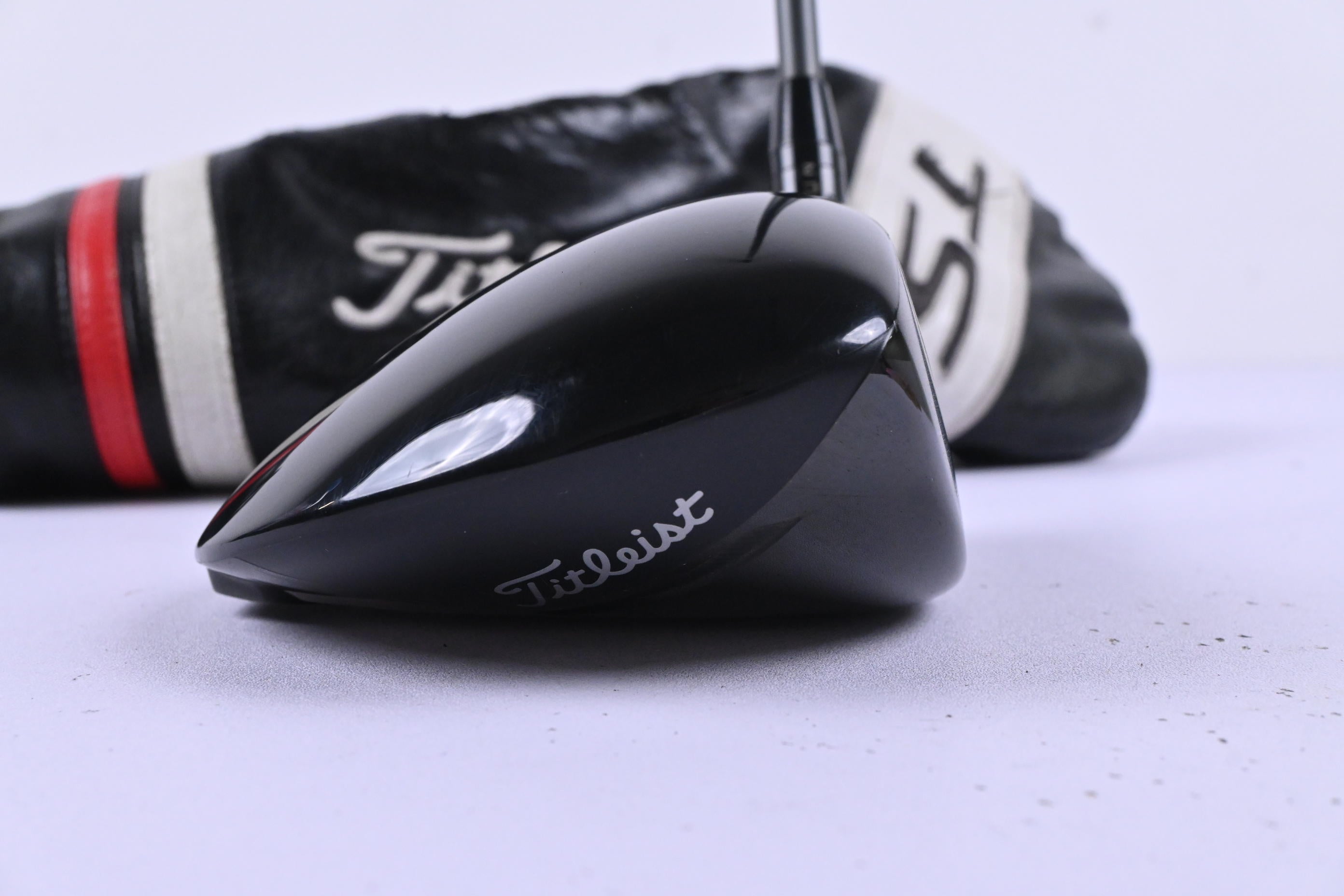 Titleist TS2 Driver / 10.5 Degree / Stiff Flex HZRDUS Smoke Black 60 Shaft