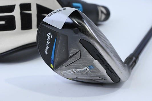 Taylormade SIM2 Max #4 Hybrid / 22 Degree / Regular Flex Fujikura Ventus Blue 6