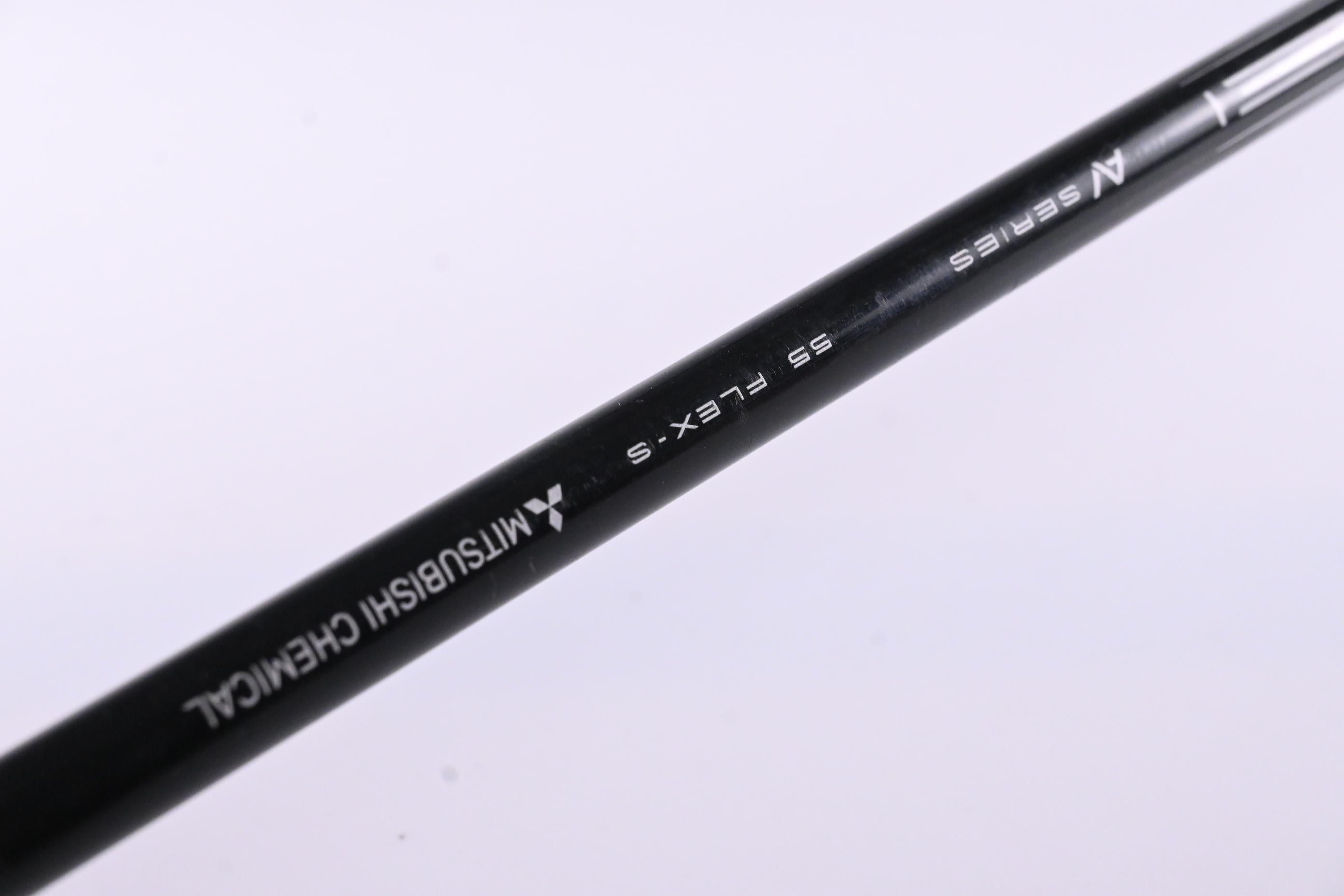 Titleist TSR3 Driver / 9 Degree / Stiff Flex Tensei AV Blue 55 Shaft