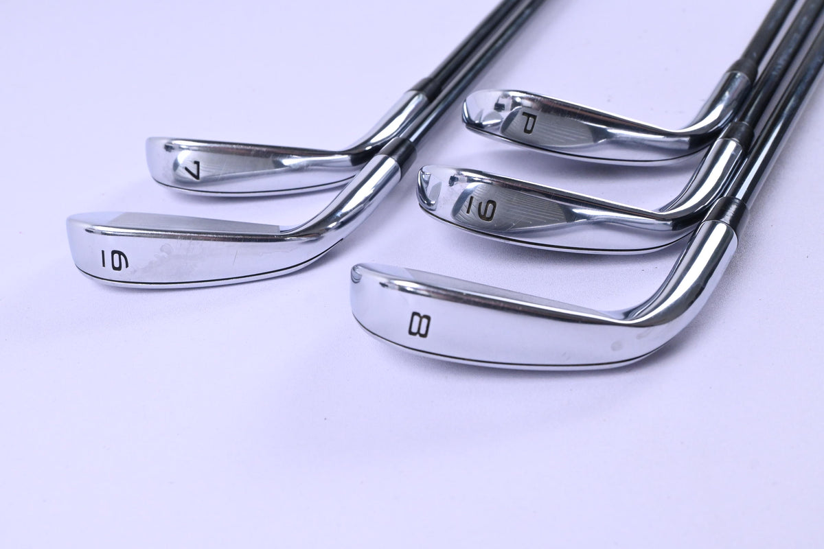 Callaway Rogue ST Pro Irons / 6-PW / Senior Flex UST Recoil Dart 65 Shafts