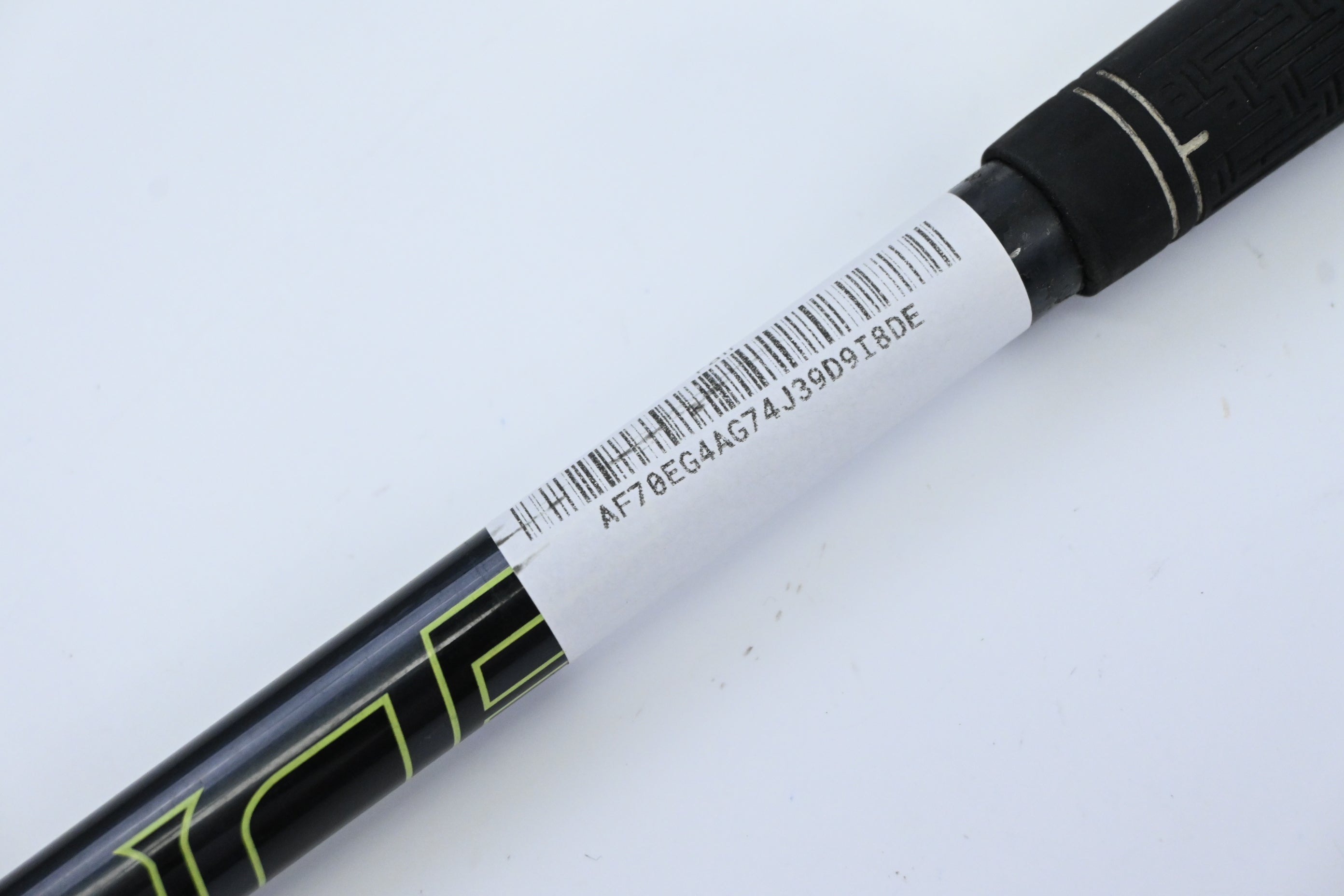 Wilson D200 #4 Hybrid / 23 Degree / Regular Flex Fujikura Vista Pro 69 Shaft