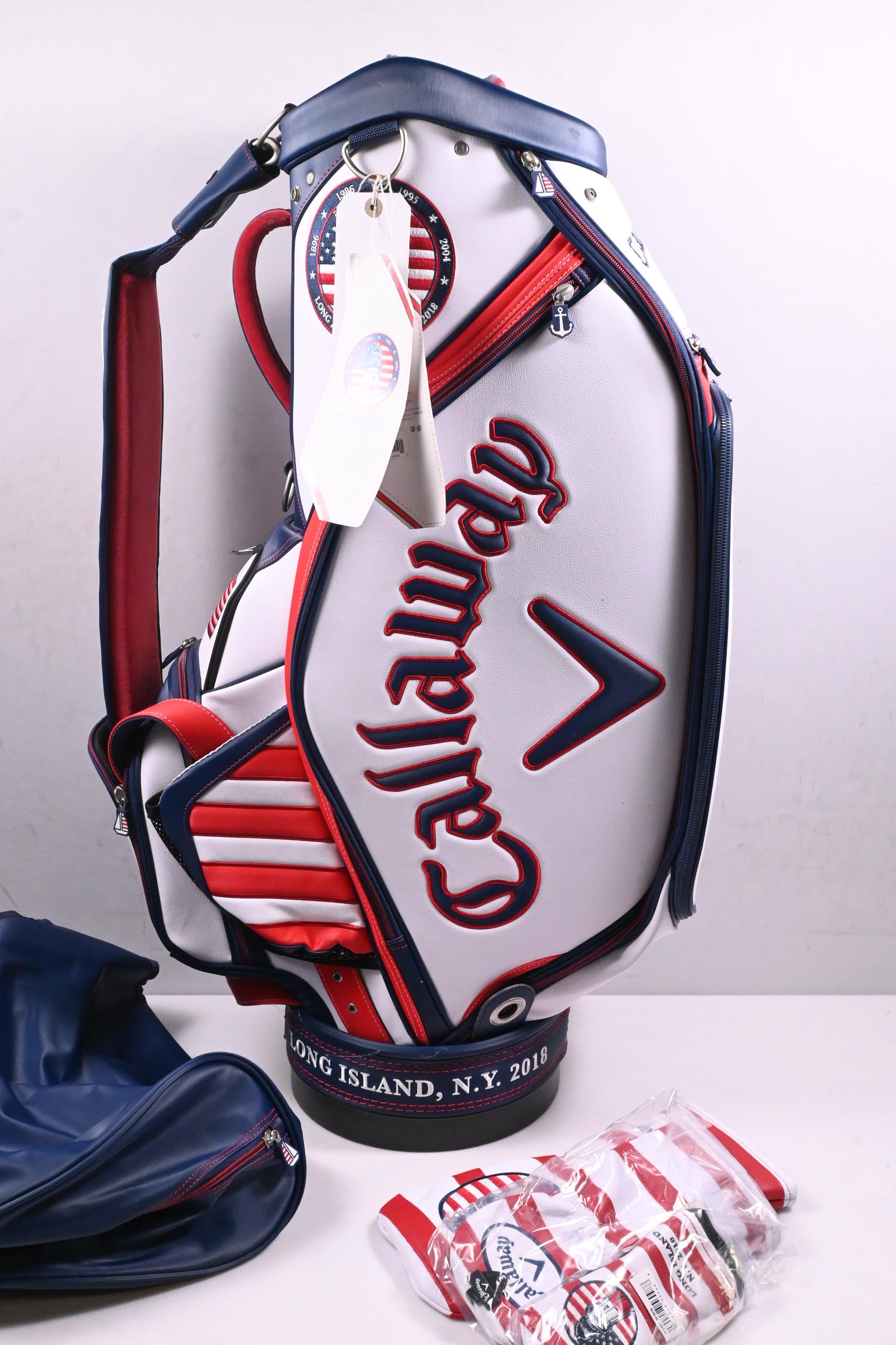 Callaway 2018 US Open Tour Bag / 6-Way Divider / White, Blue, Red