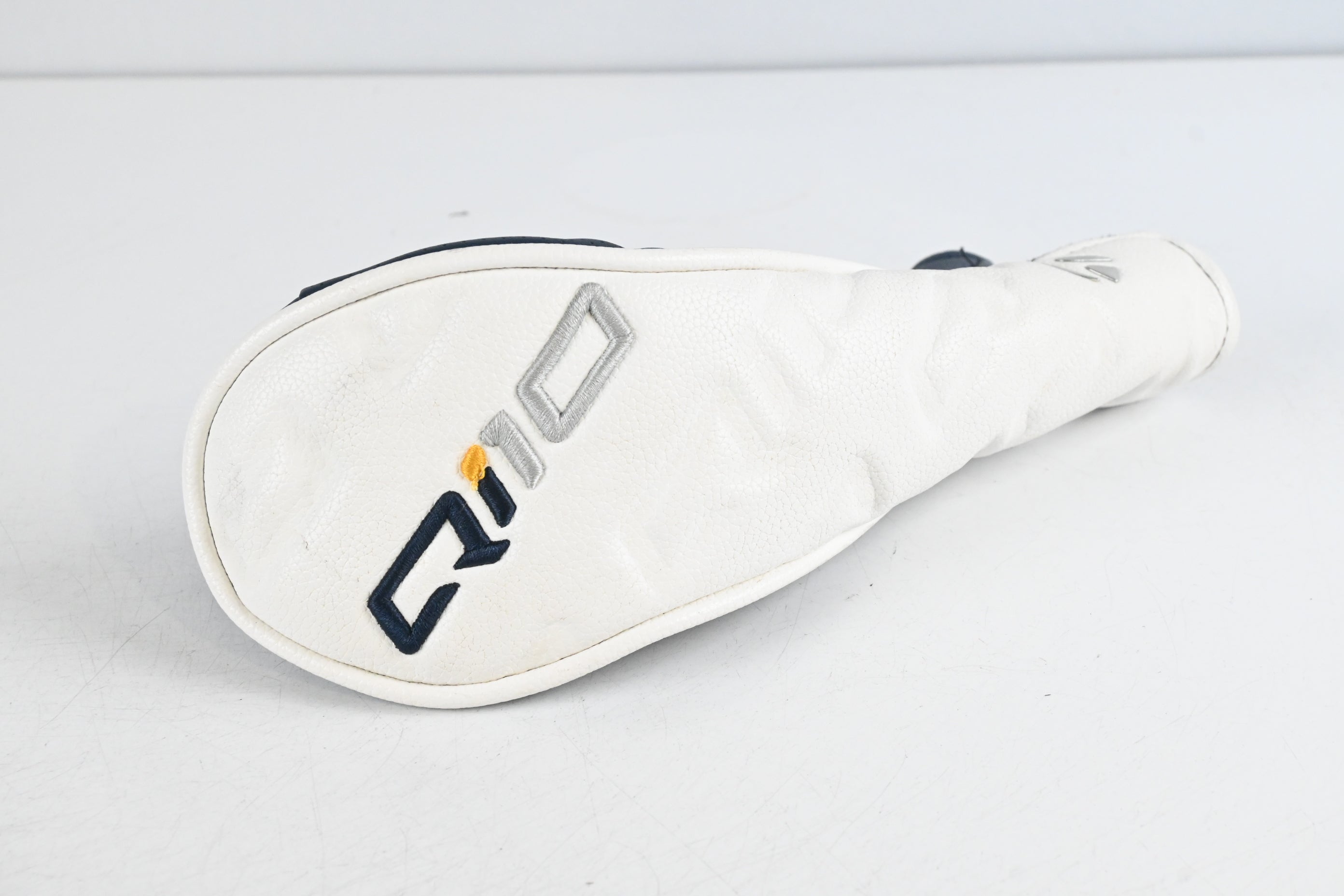 Taylormade Qi10 #4 Hybrid / 22 Degree / Regular Flex Fujikura Ventus TR Blue 6
