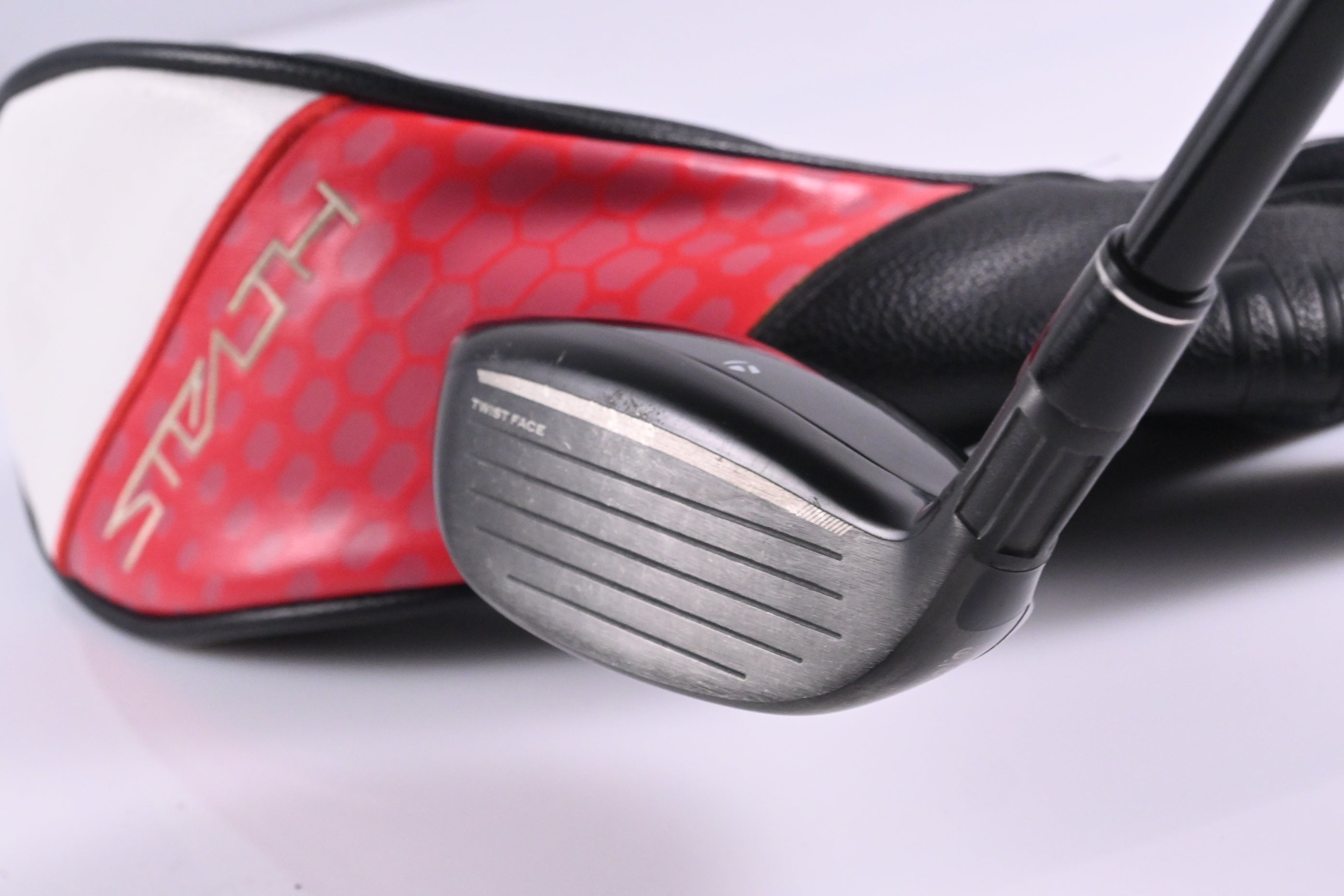 Taylormade Stealth 2 #3 Hybrid / 19 Degree / Regular Flex Kuro Kage 80 Shaft