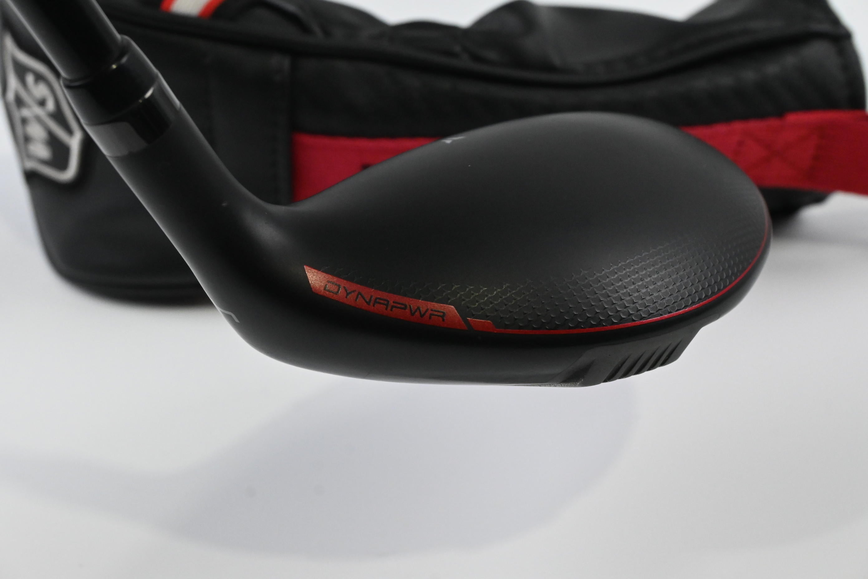 Wilson Dynapower 2023 #4 Hybrid / 22 Degree / Regular Flex HZRDUS Smoke Red RDX