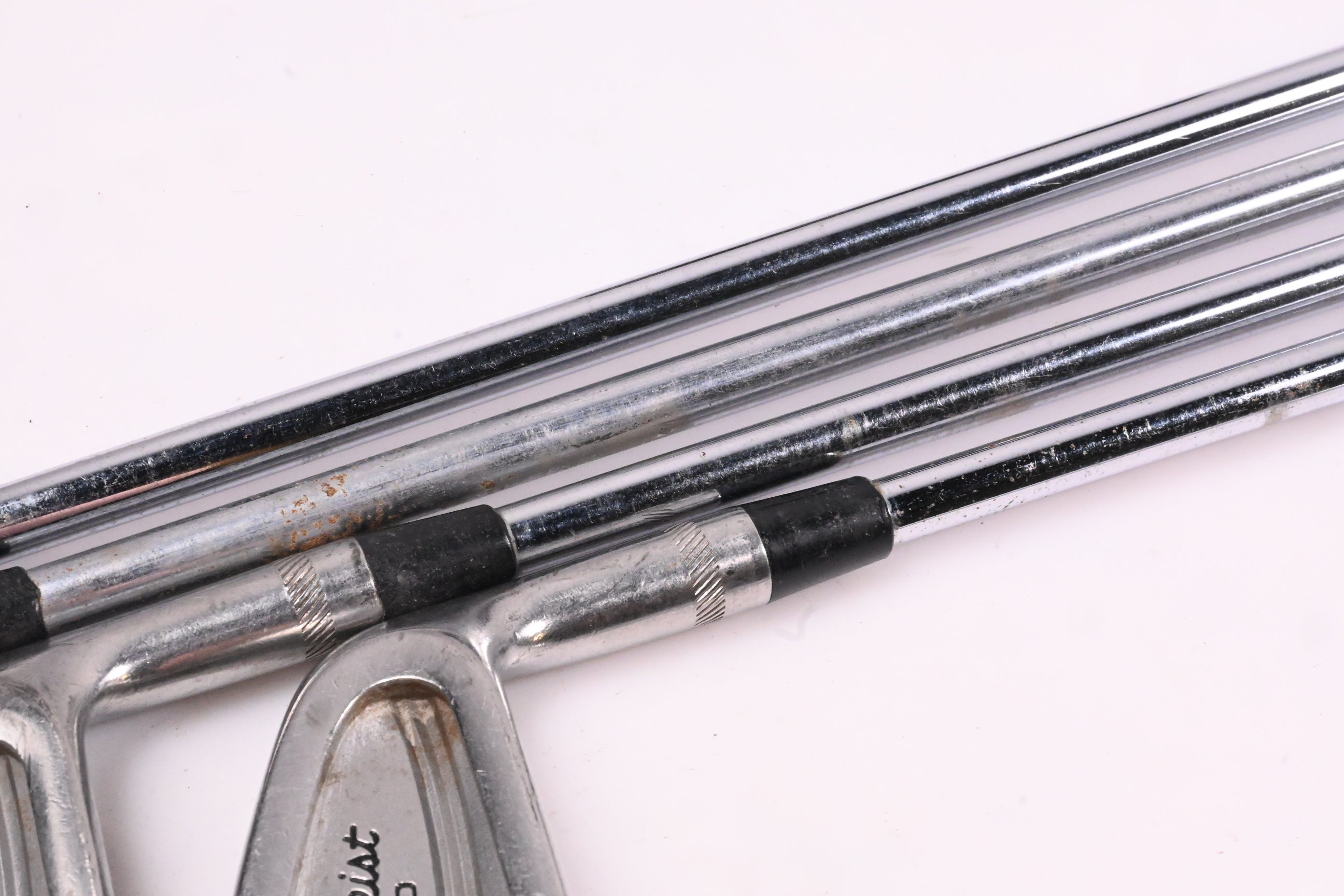 Titleist DCI 990 Irons / 3-PW / Regular Flex Dynamic Gold R300 Shafts