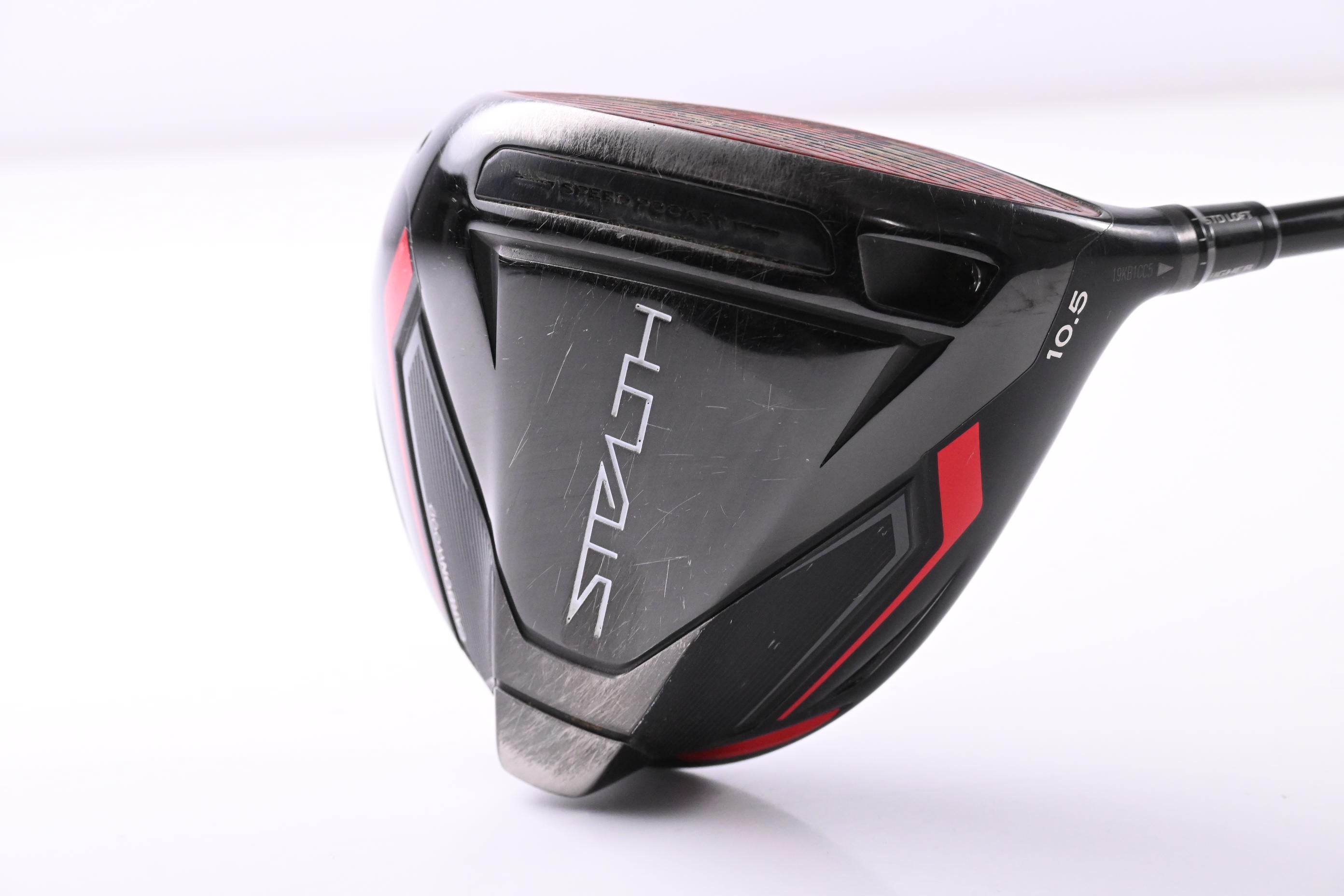 Taylormade Stealth Driver / 10.5 Degree / Stiff Flex HZRDUS Smoke RDX Red 60