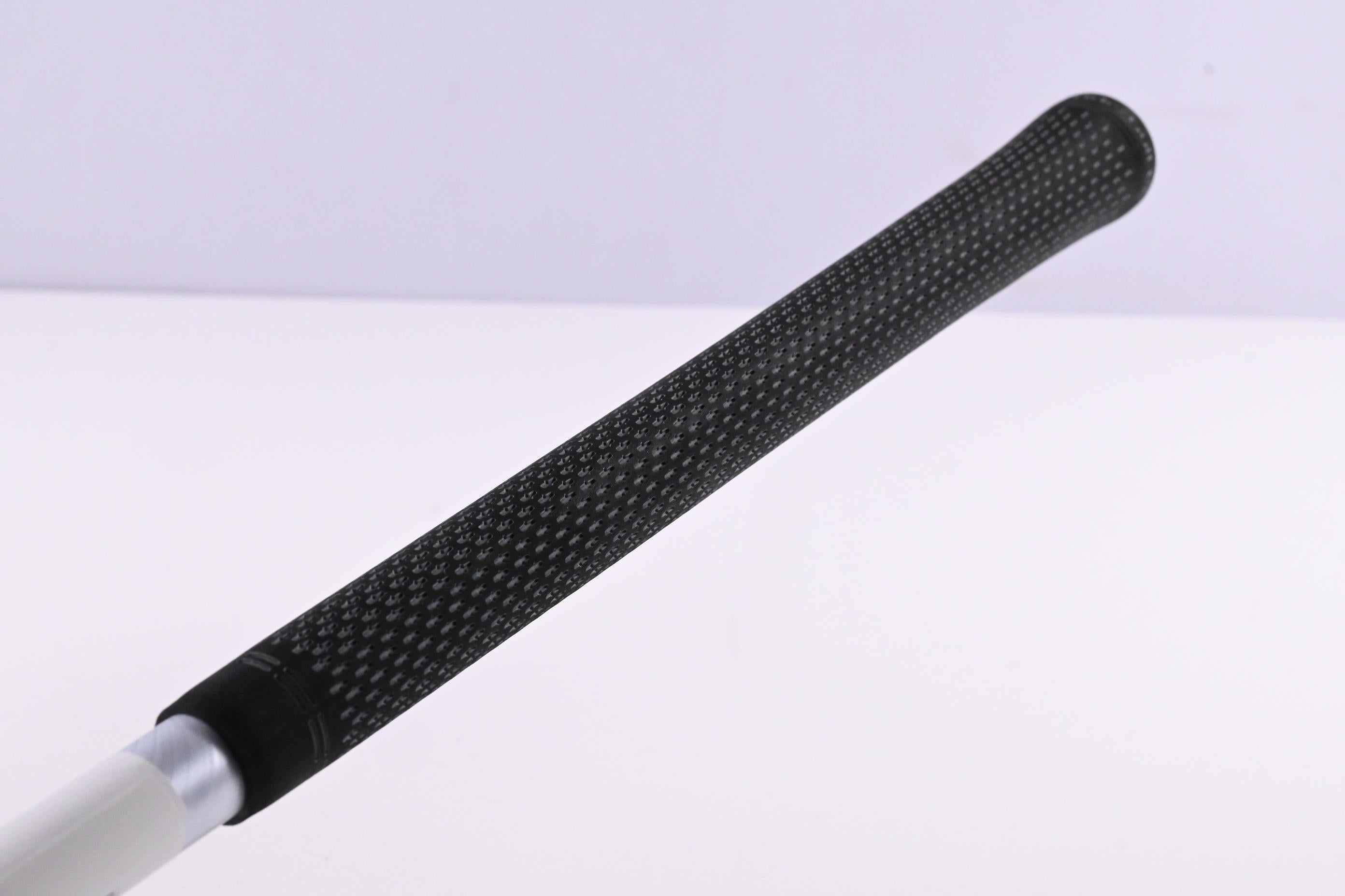 Left Hand Titleist TSR4 Driver / 8 Degree / X-Flex EvenFlow White T1100 65 Shaft