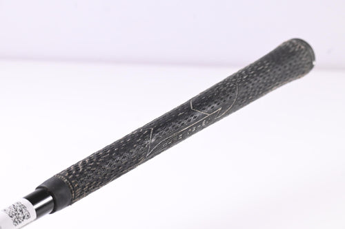 Titleist 983 E Driver / 8.5 Degree / Stiff Flex Fujikura Speeder Shaft
