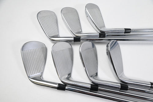Titleist 718 AP3 Irons / 5-PW+GW / Regular Flex AMT Black R300 Shaft
