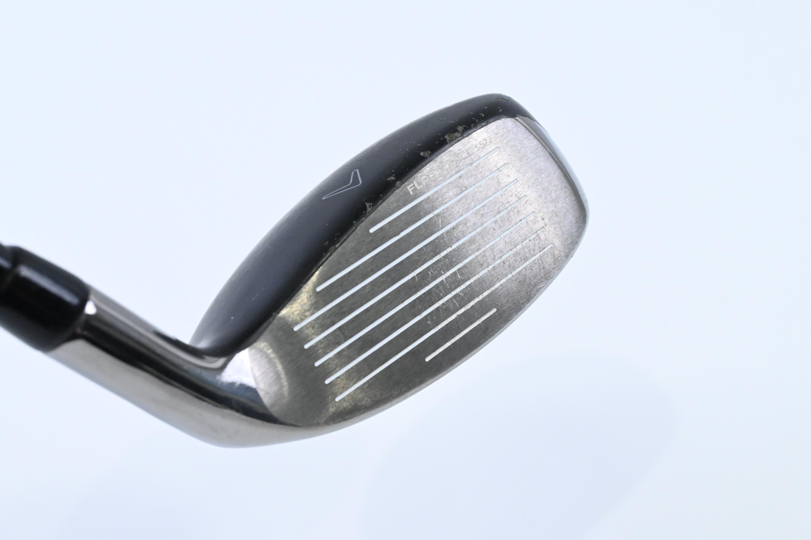 Left Hand Callaway Rogue ST Max #3 Hybrid / 18 Degree / Regular Flex Tensei AV