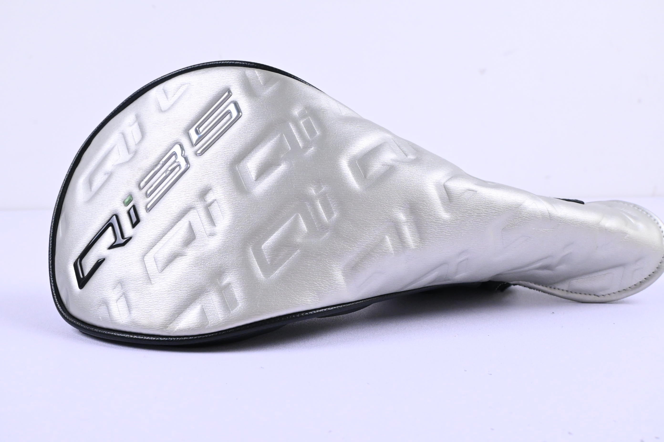 Taylormade Qi35 LS Driver / 10.5 Degree / Stiff Flex Kai'li Dark Waves White 60