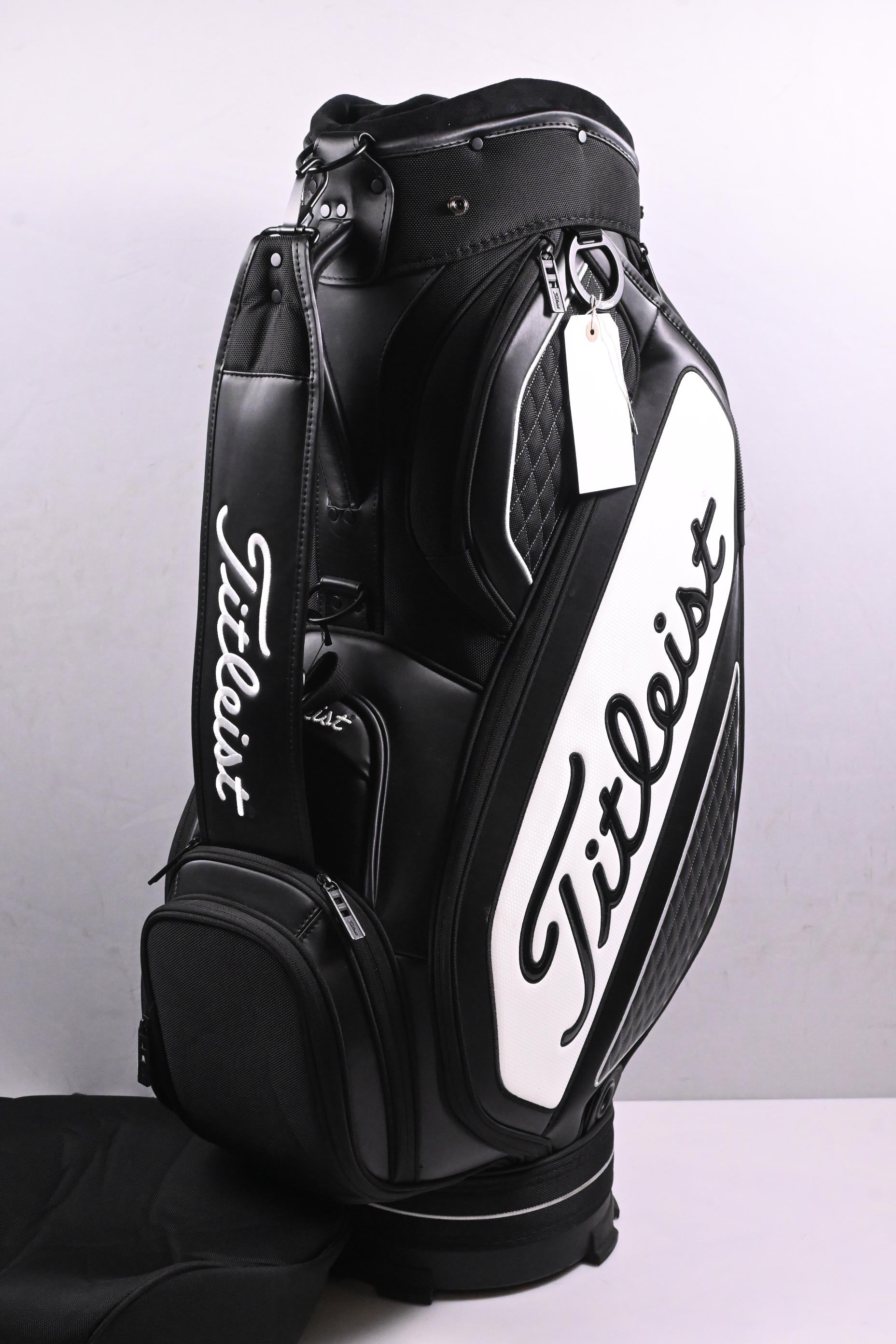 Titleist Midsize Tour Bag / 6-Way Divider / Black, White