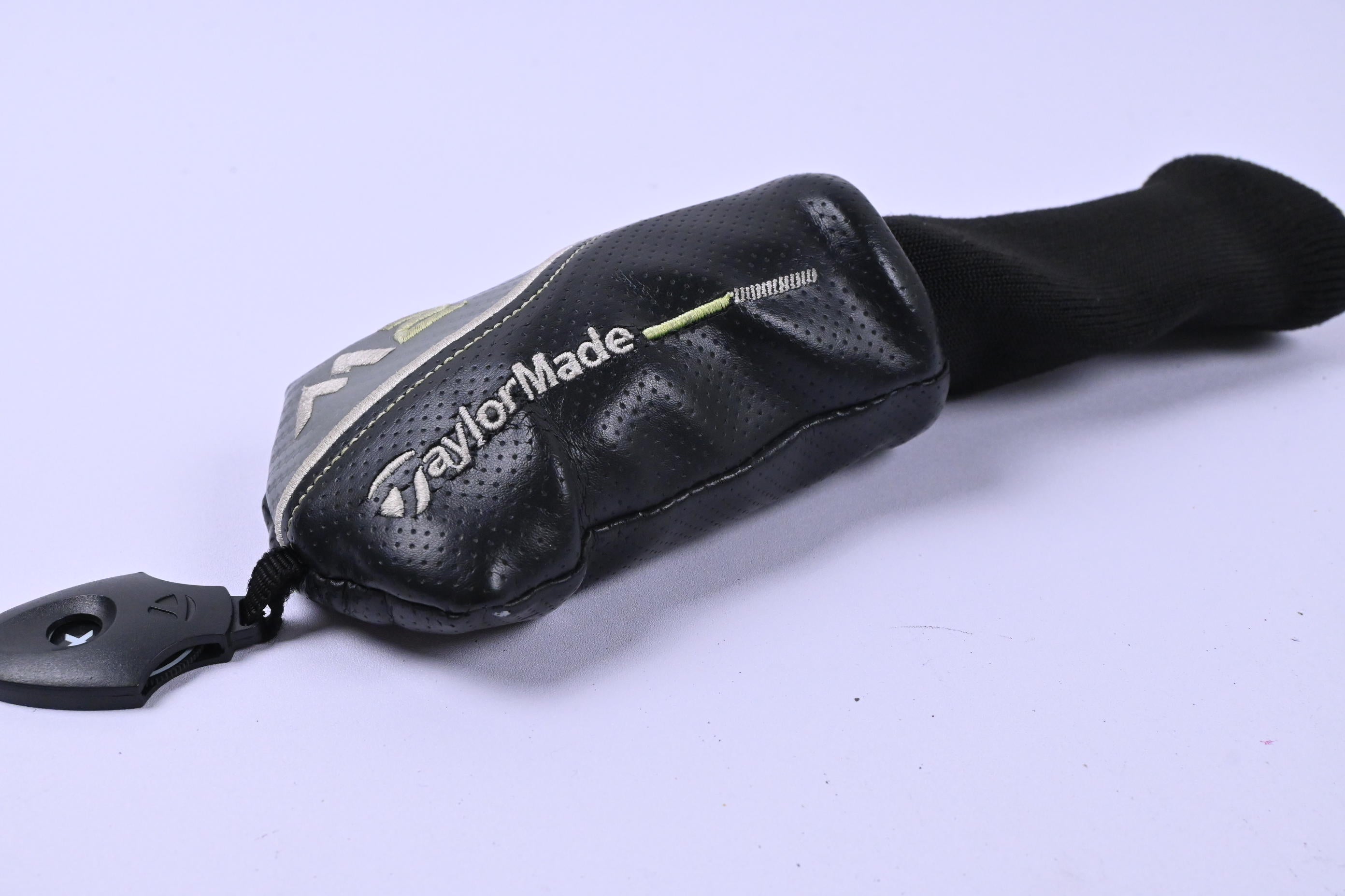 Taylormade M2 2017 #3 Hybrid / 19 Degree / Regular Flex M2 REAX 65 Shaft