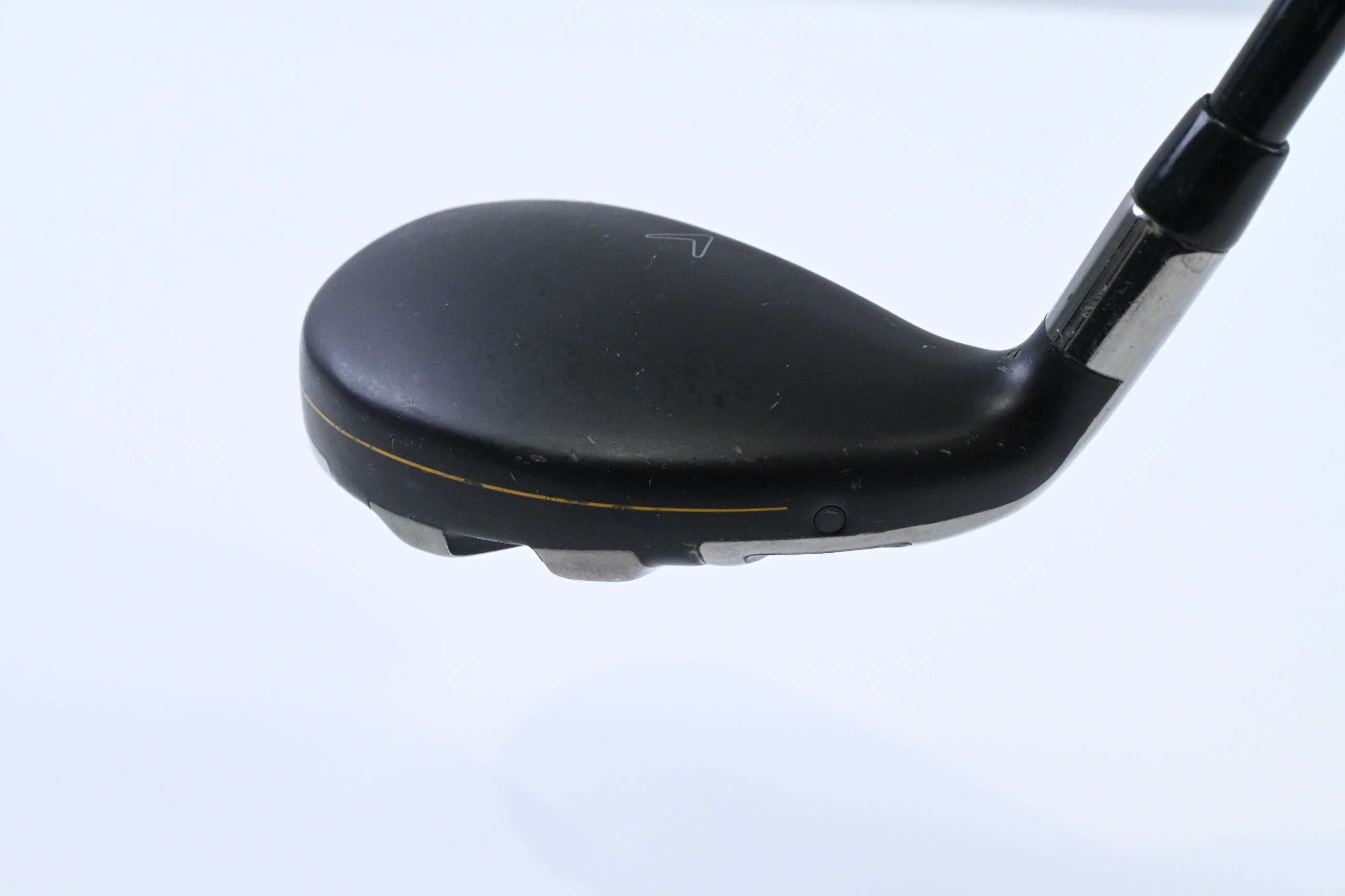 Left Hand Callaway Rogue ST Max #3 Hybrid / 18 Degree / Regular Flex Tensei AV