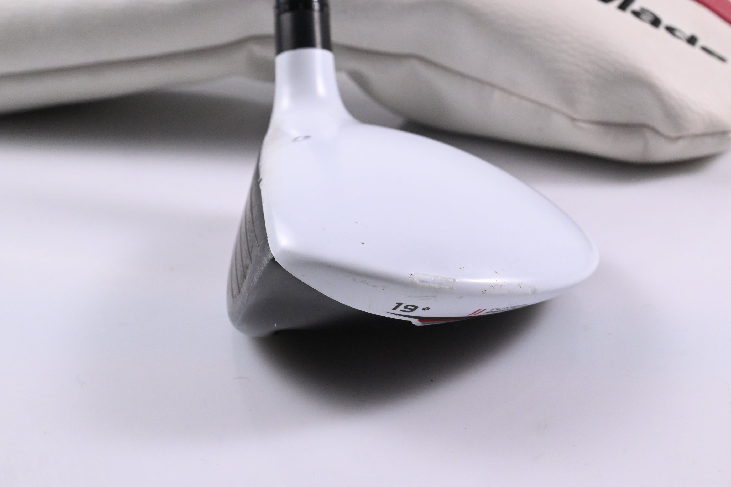 Left Hand Taylormade R15 #5 Wood / 19 Degree / Regular Flex Speeder 67 Evolution