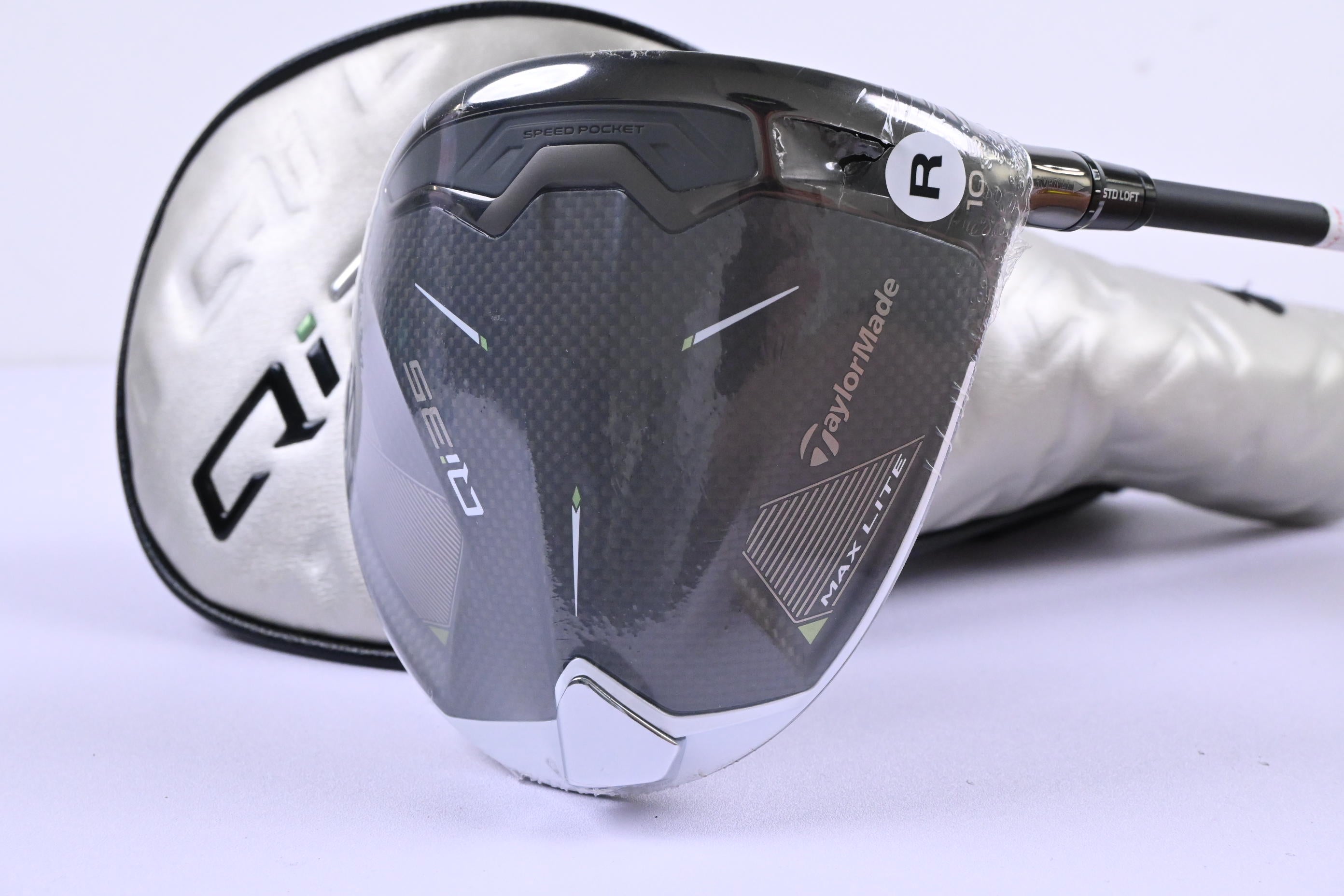 Taylormade Qi35 Max Lite Driver / 10.5 Degree / Regular Flex Vanquish 4 Shaft