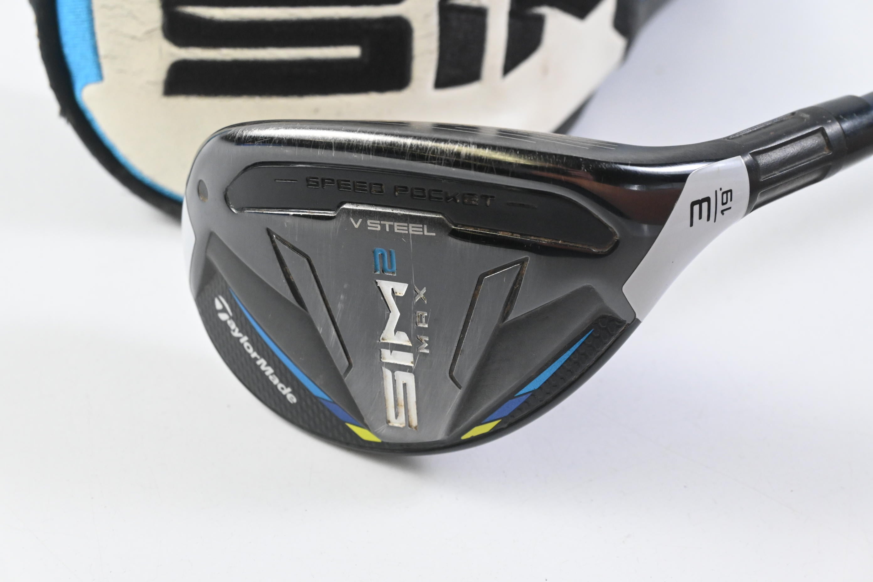 Taylormade SIM2 Max #3 Hybrid / 19 Degree / Stiff Flex Fujikura Ventus Blue 7