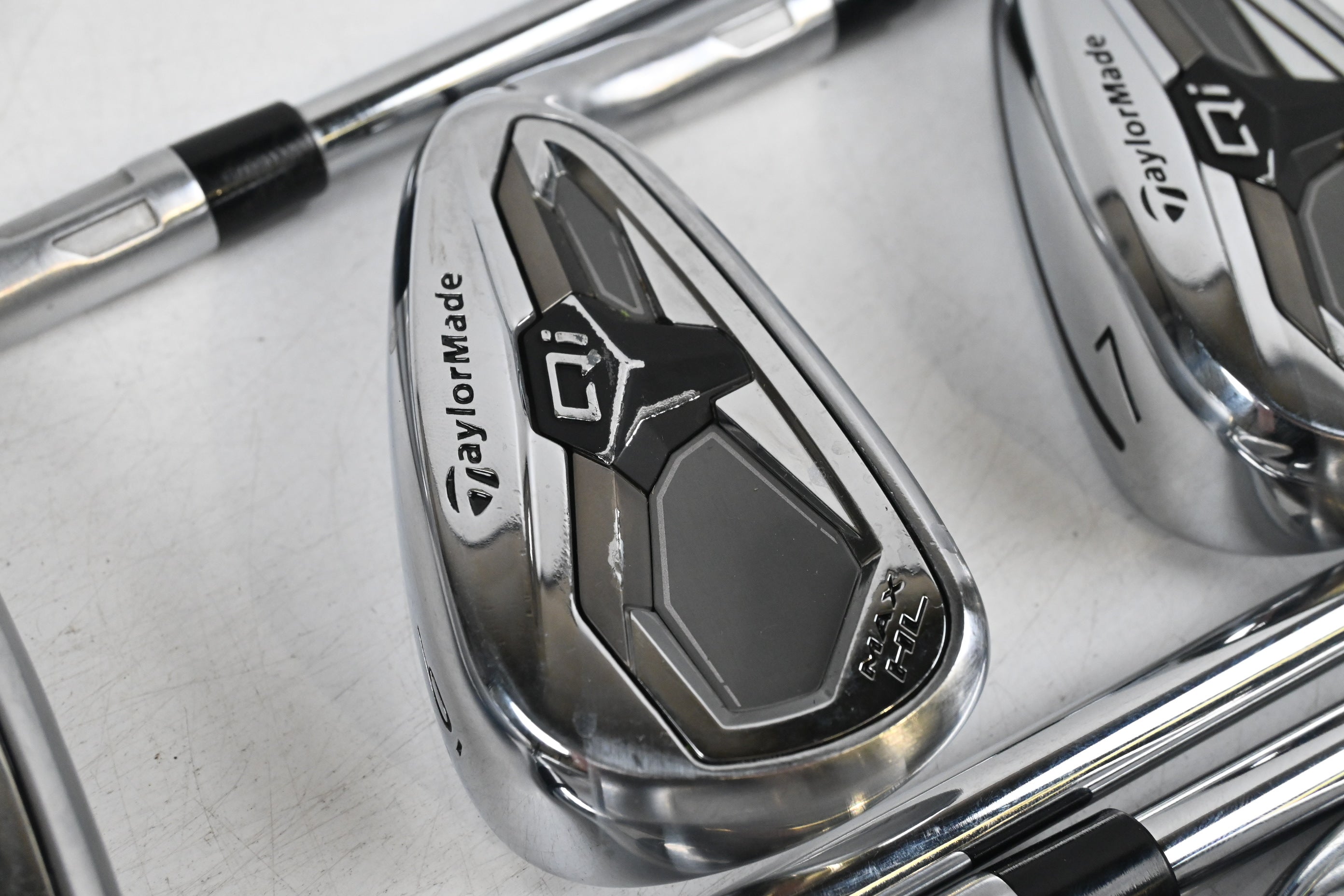 Taylormade Qi Max HL Irons / 5-PW+SW / Regular Flex KBS MAX Lite Shafts