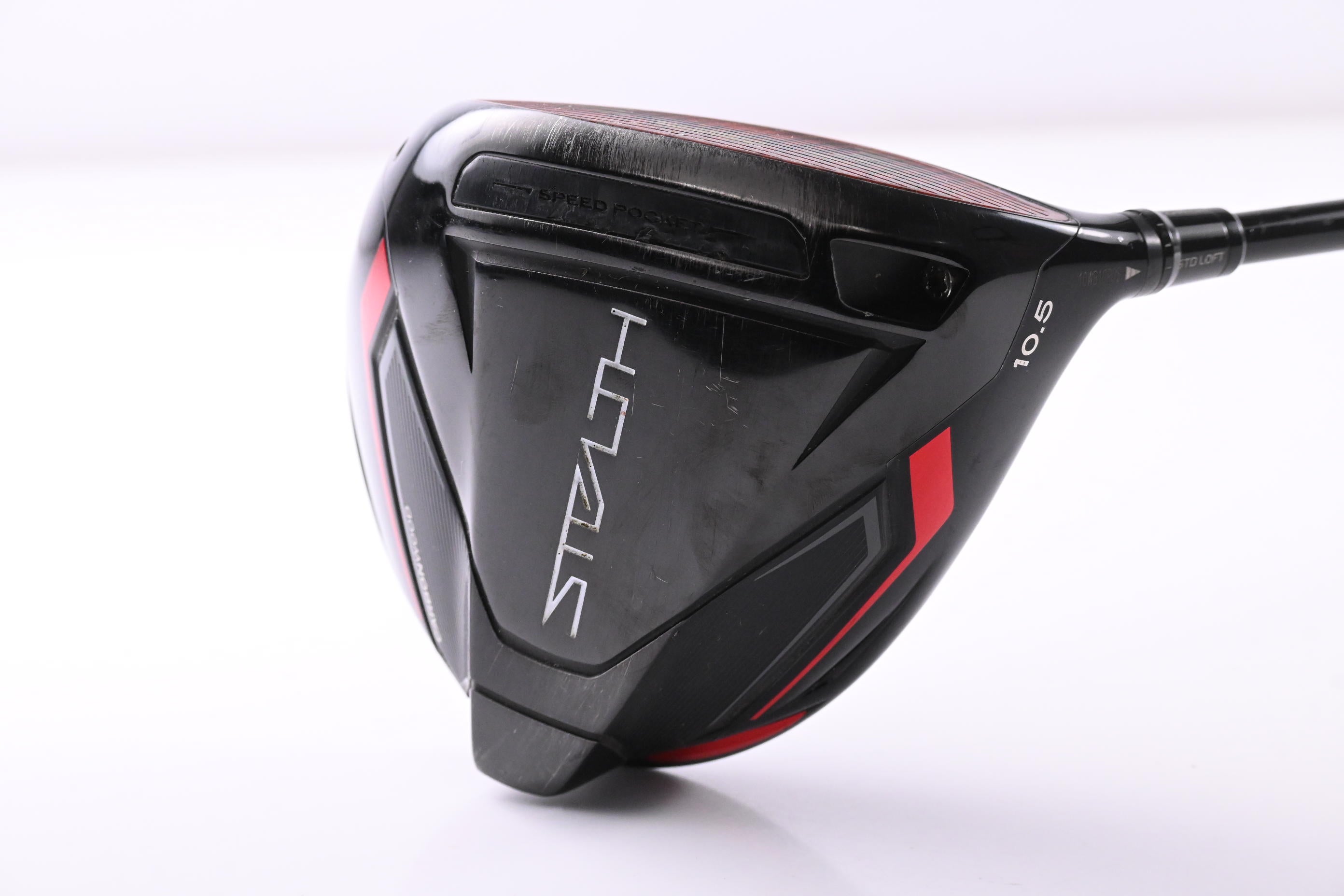 Taylormade Stealth Driver / 10.5 Degree / Stiff Flex HZRDUS Smoke RDX Red 60