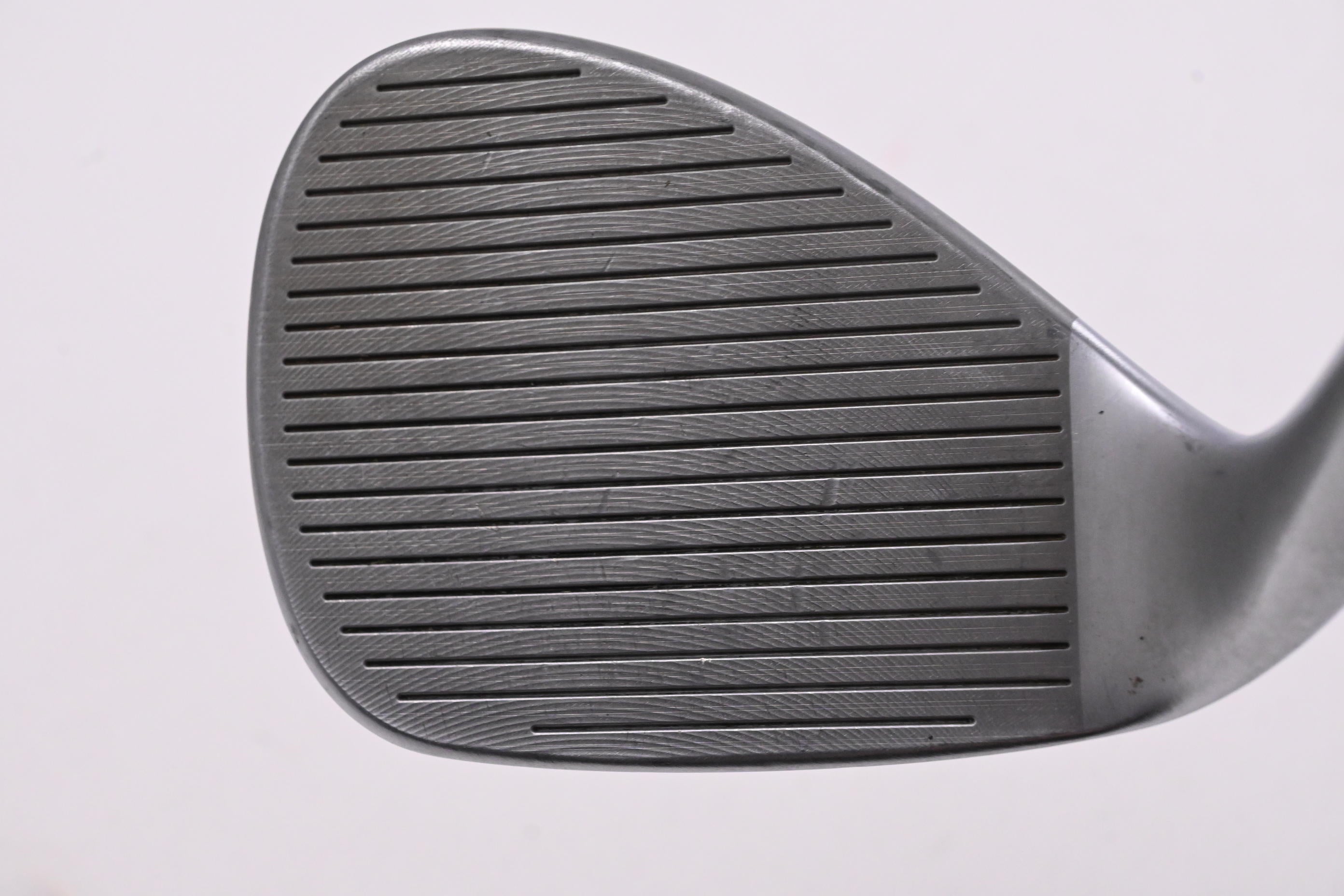 Cleveland RTX Full Face 2 Gap Wedge / 52 Degree / Wedge Flex Dynamic Gold Shaft