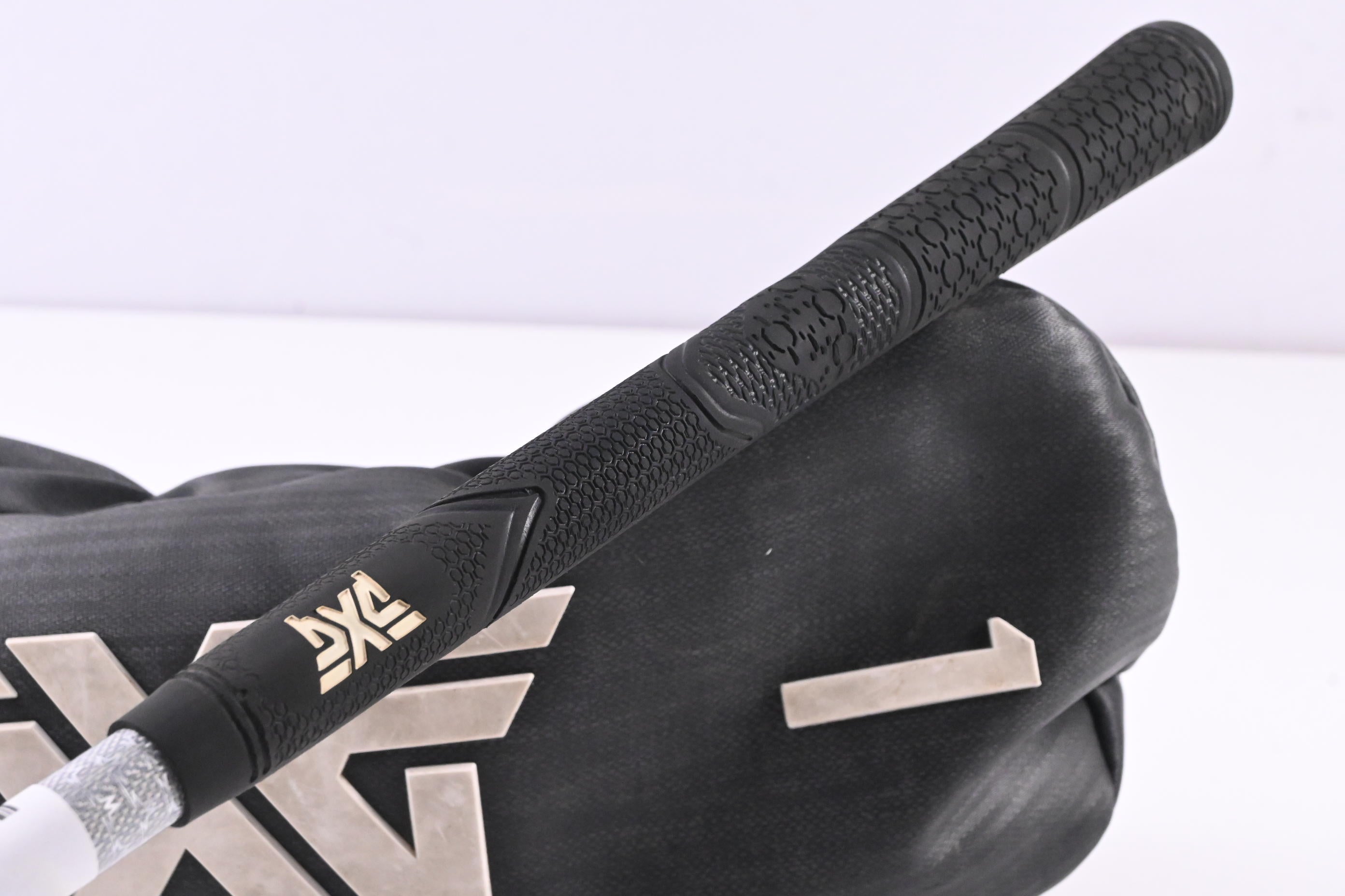 PXG 0211 2022 Driver / 10.5 Degree / Regular Flex Tensei AV RAW Blue 55 Shaft