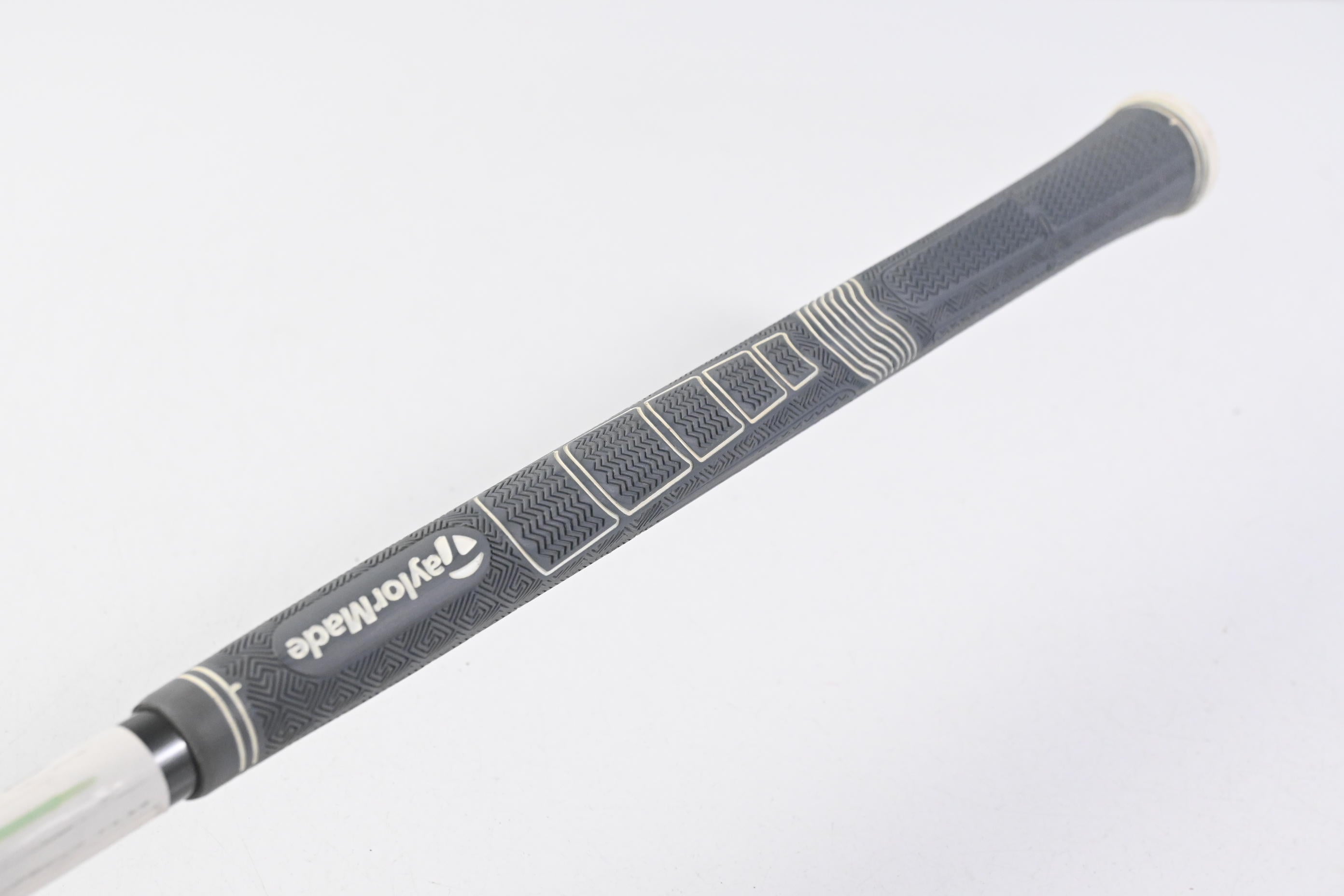 Ladies Taylormade Stealth #5 Wood / 19 Degree / Ladies Flex Aldila Ascent 45 Shaft