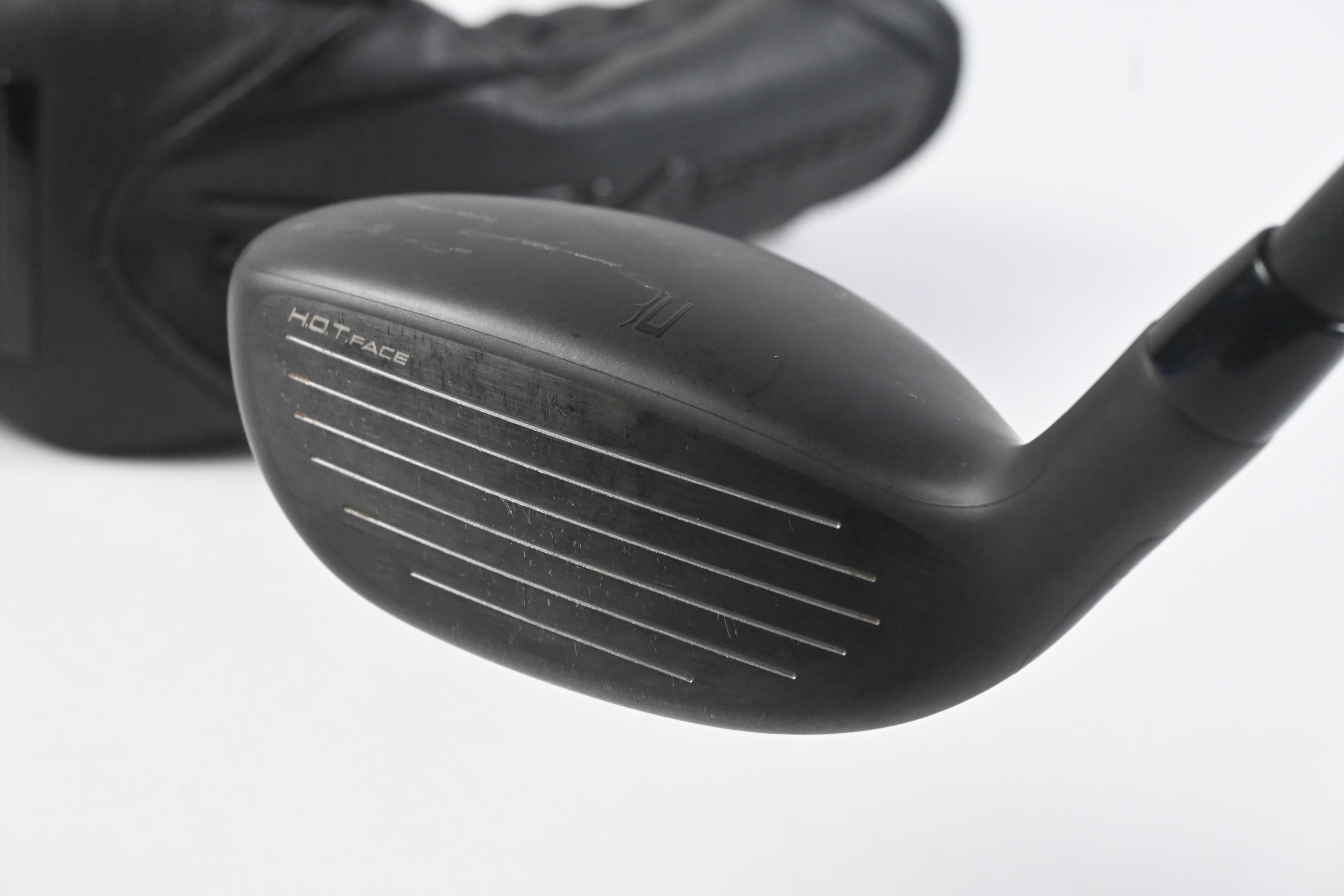 Cobra Darkspeed #3 Hybrid / 19 Degree / Regular Flex KBS PGI 75 Shaft