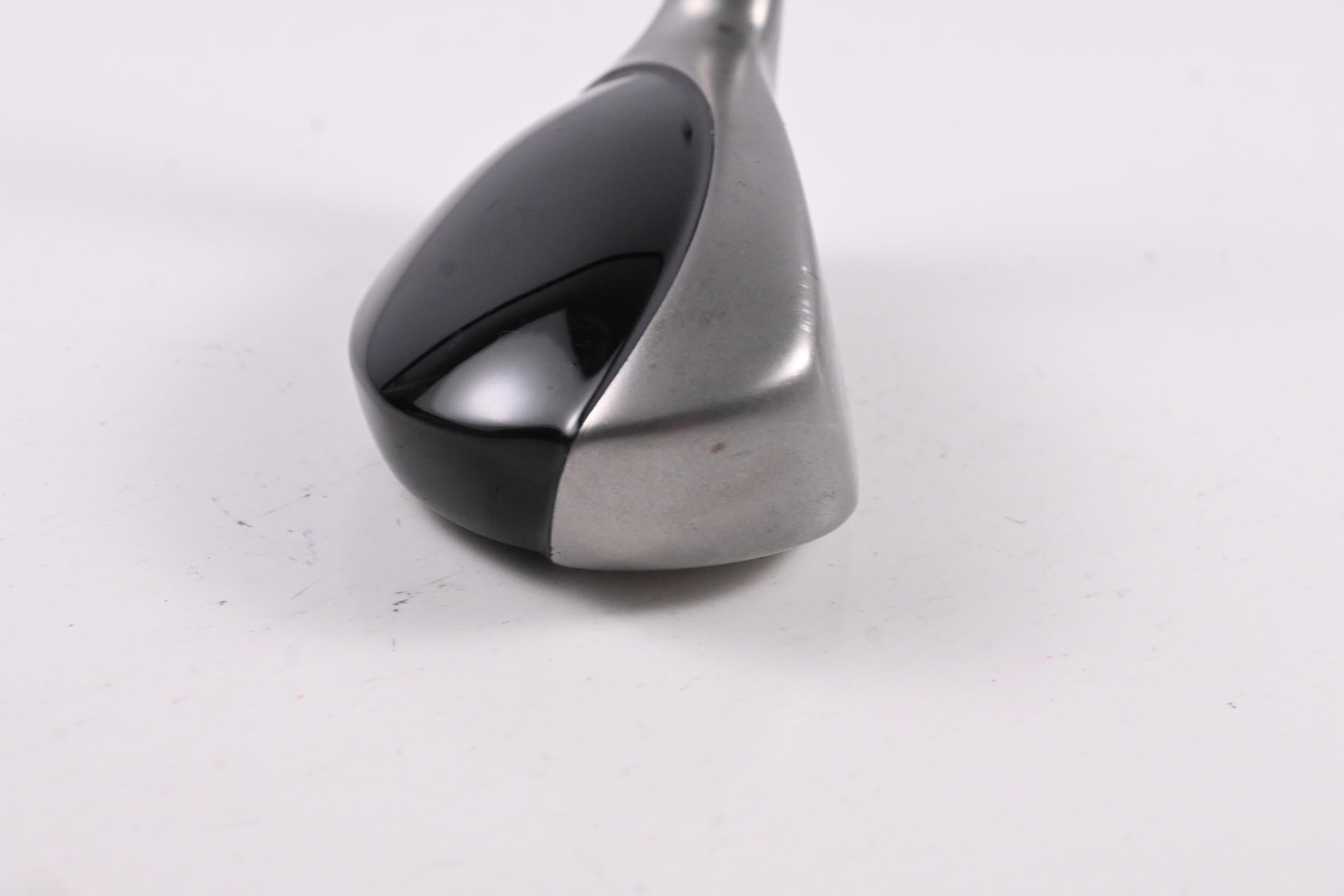 Taylormade Rescue Mid #2 Hybrid / 16 Degree / Regular Flex Taylormade Shaft