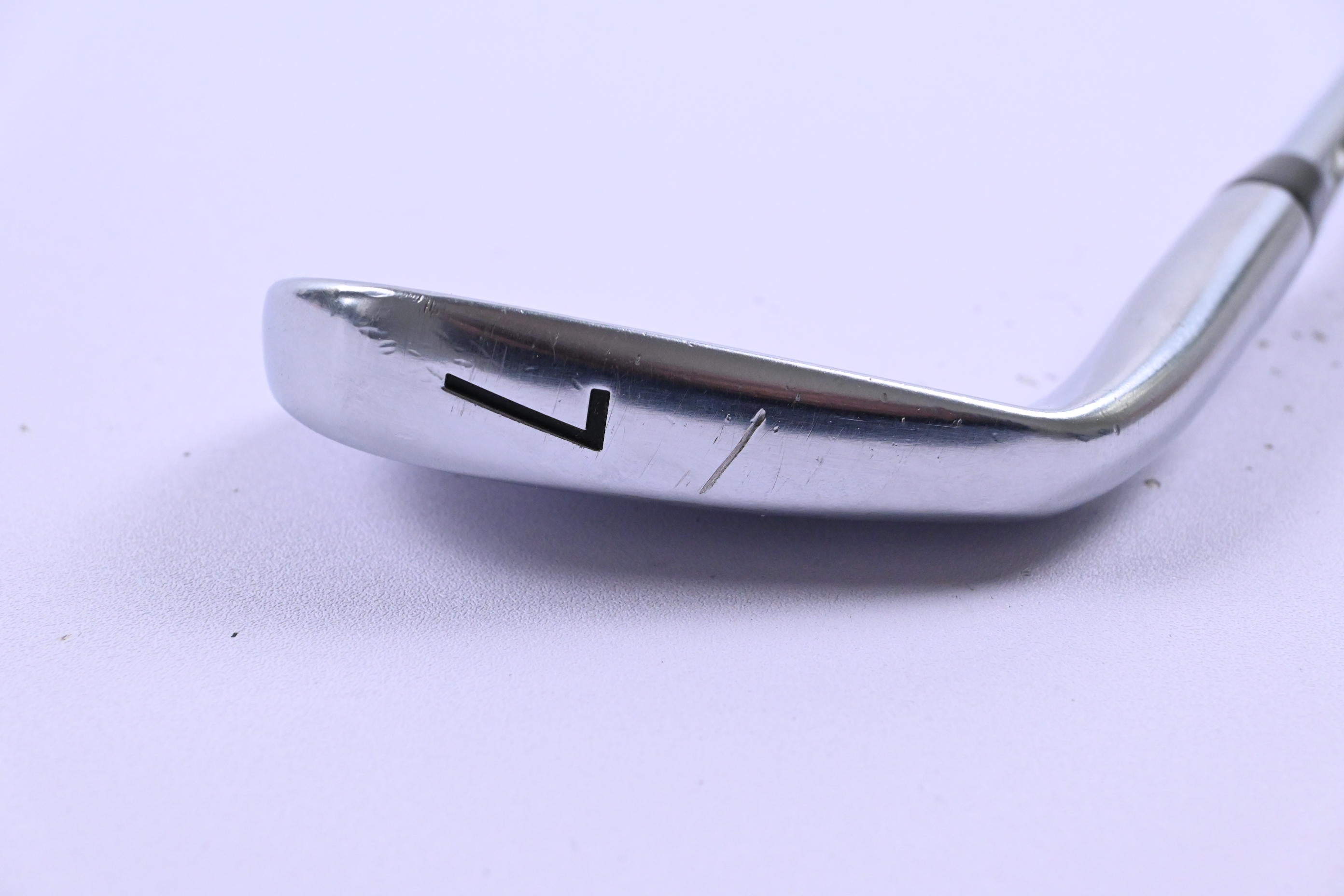 Titleist 620 MB #7 Iron / Stiff Flex True Temper AMT White S300 Shaft