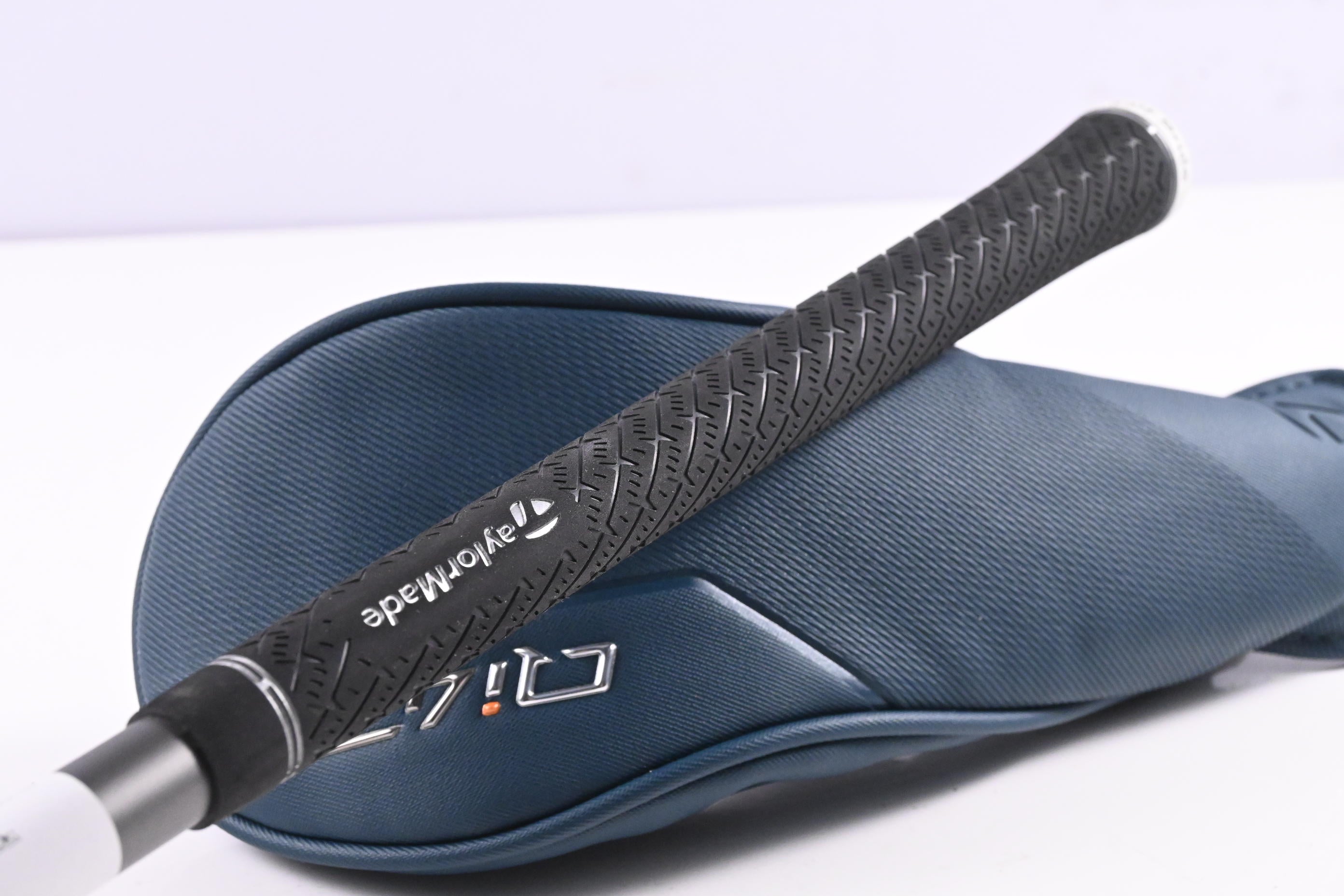 Taylormade Qi4D Max Lite #5 Hybrid / 26 Degree / Senior Flex Reax 45 Shaft